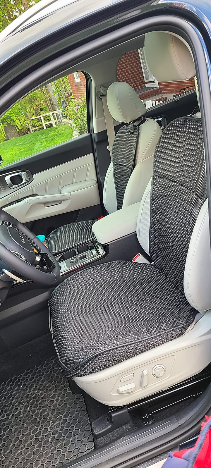 Auto Newer Luxury Breathable Car Seat Cover Fit Four Seasons, Universal Front of Car Seat Cushions, Bottom Seat Covers of Full Wrapped Edge,Universal Fit for 95% Cars,SUV(Black+Grey,2PCS) customer photo 2