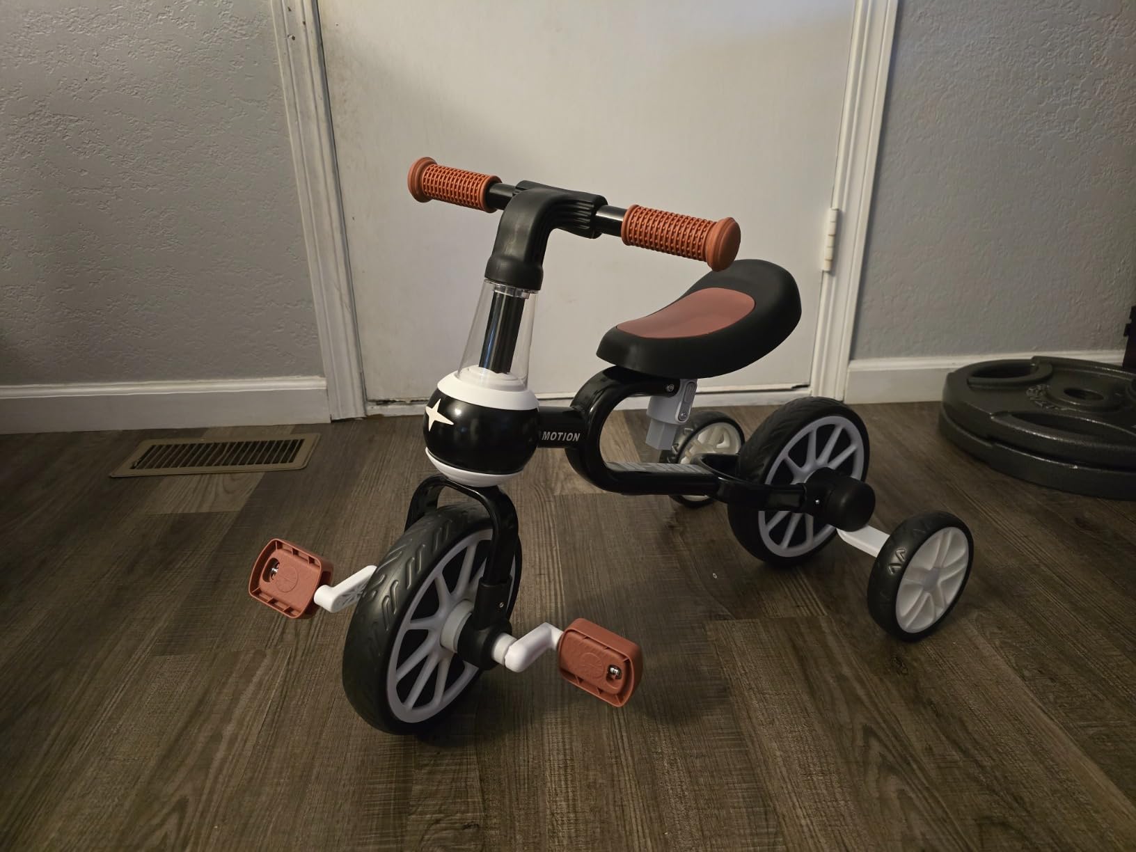 XIAPIA 3 in 1 Toddler Bike for 2-4 Year Old Girl Boy, Kids Tricycle with Adjustable Seat, Detachable Pedal and Training Wheels, Baby Balance Bike Trikes Riding Toys, Kids Chirstmas Birthday Gifts Pink customer photo 2