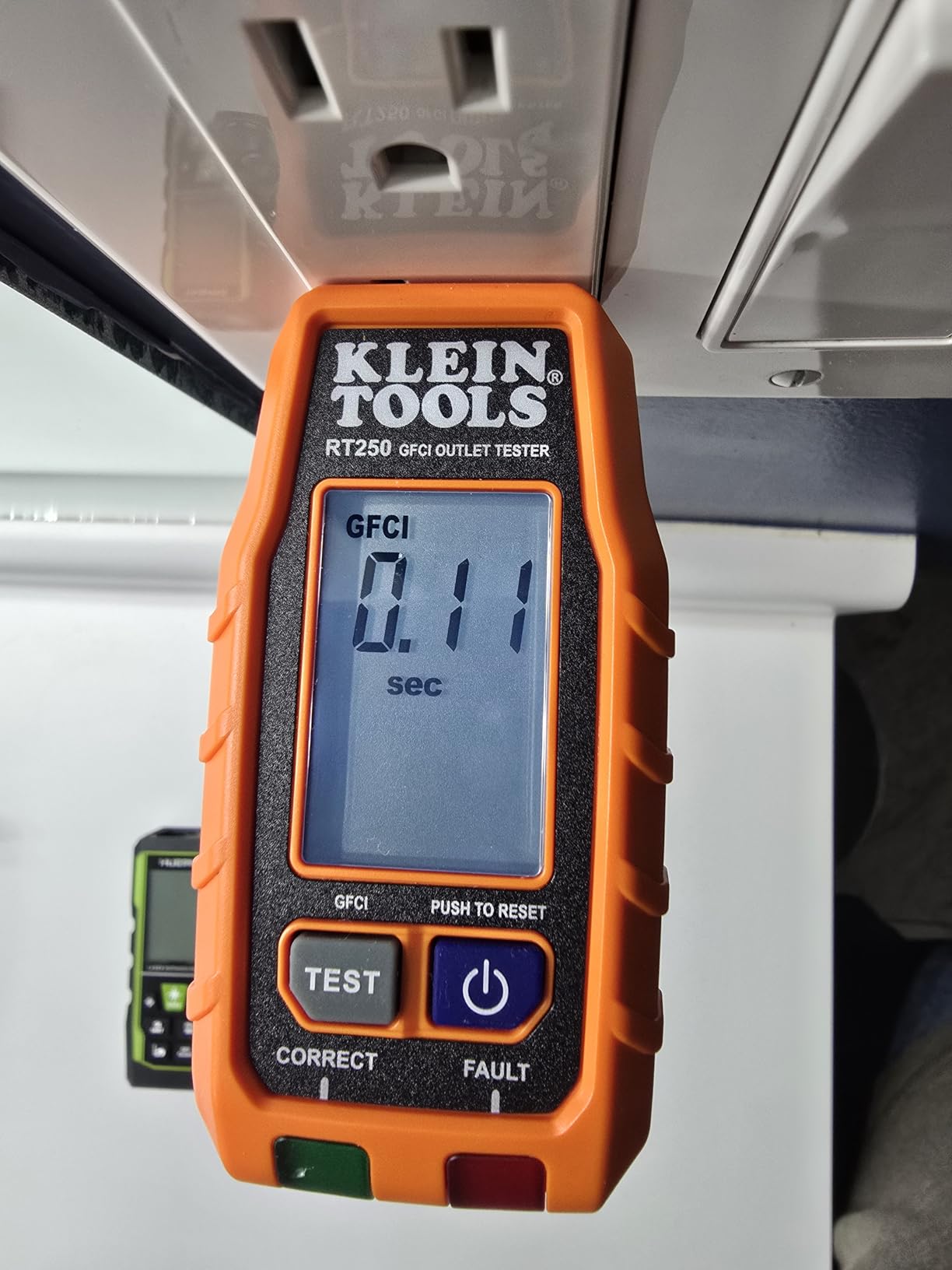 Klein Tools RT250 GFCI Outlet Tester with LCD Display, Electric Voltage Tester for Standard 3-Wire 120V Electrical Receptacles customer photo 1