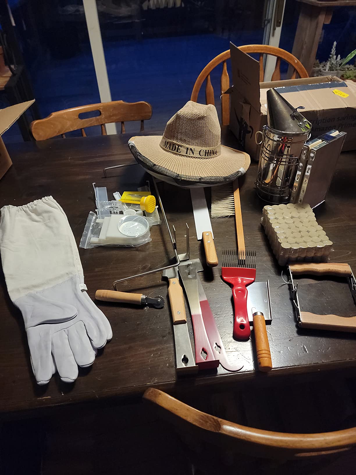 MayBee Beekeeping Supplies Bee Keeper Starting Kit 24 Pcs Beekeeping Tool Kit Bee Smoker Kit Including Beehive Tools,Uncapping Tool and Beekeeping Veil customer photo 2