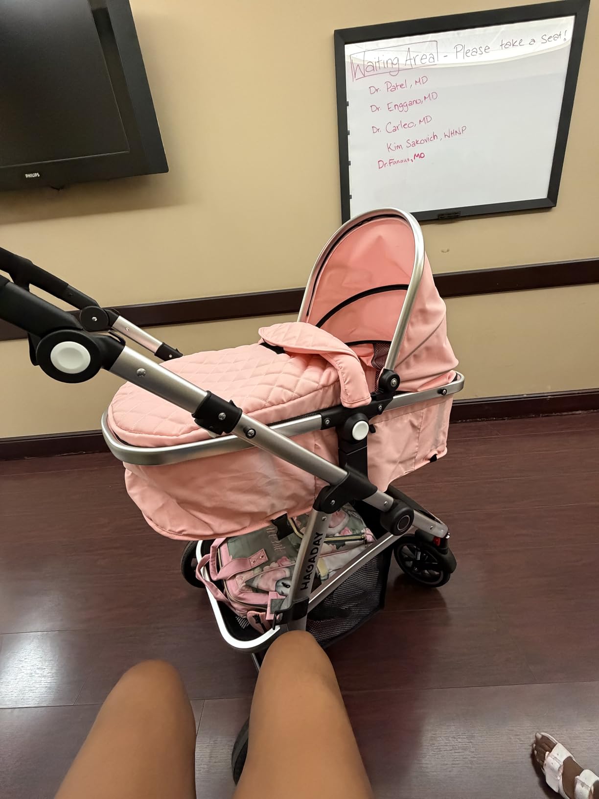 Hagaday Baby Stroller, 2-in-1 Reversible Toddler Seat with Bassinet Mode, Foldable Infant Stroller with Canopy, One Button Brake, Adjustable Handle, Newborn Pushchair(Pink) customer photo 2