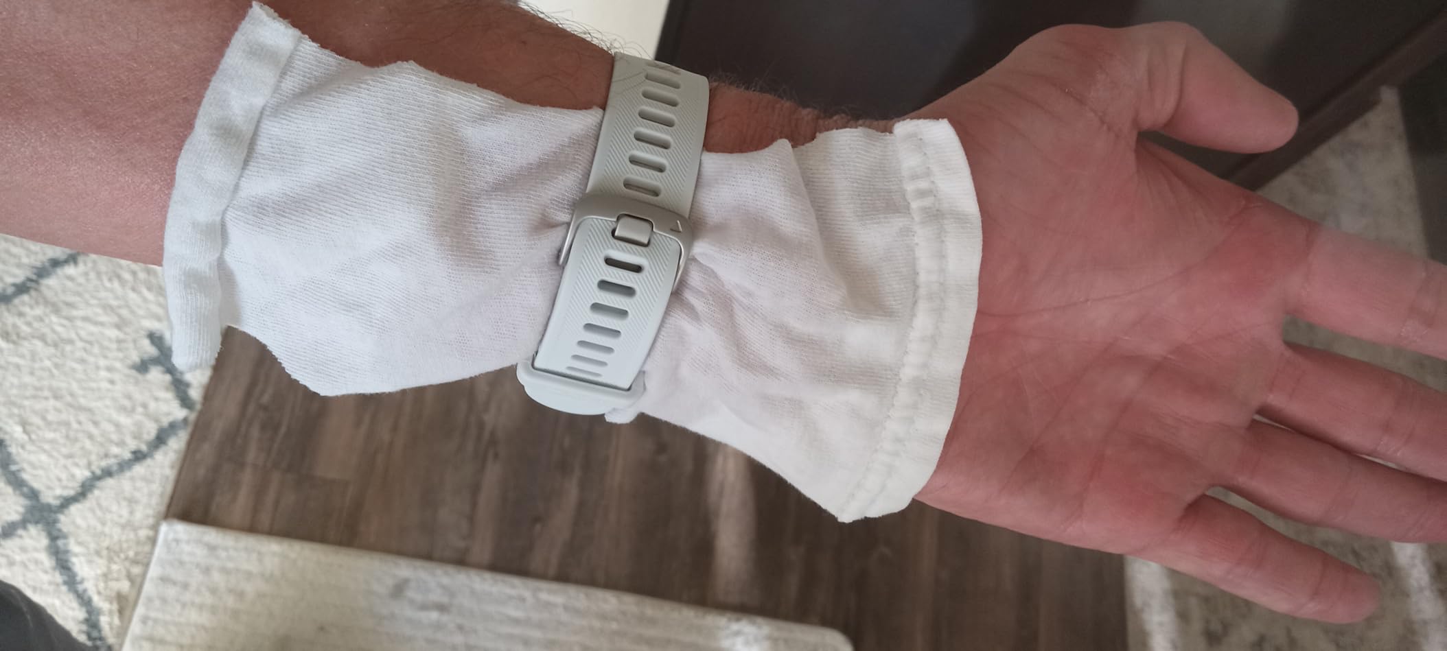 Garmin Forerunner 55, GPS Running Watch with Daily Suggested Workouts, Up to 2 Weeks of Battery Life, Aqua customer photo 1