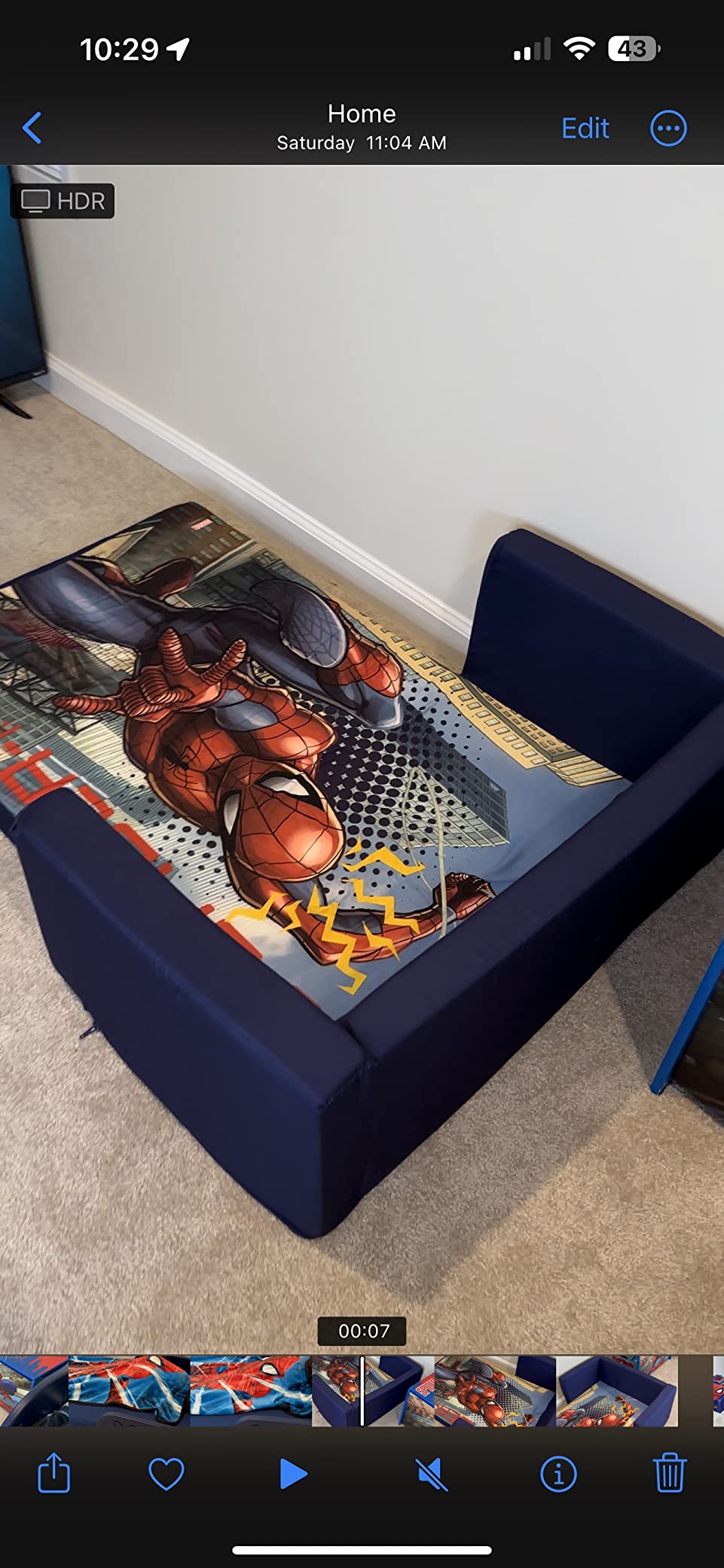 Delta Children Batman Cozee Flip-Out Sofa - 2-in-1 Convertible Sofa to Lounger for Kids customer photo 1