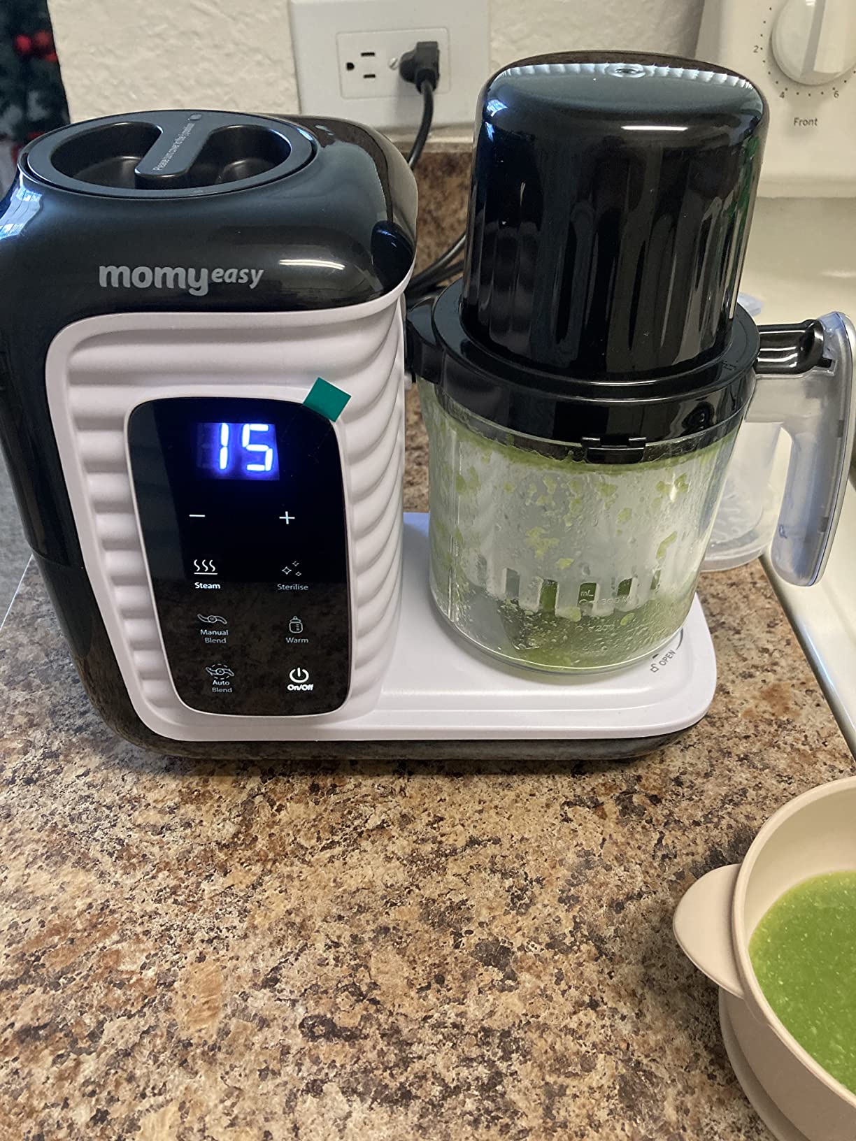 MOMYEASY Baby Food Maker, Food Steamer with Dual-Layer Steam Basket, Black customer photo 1