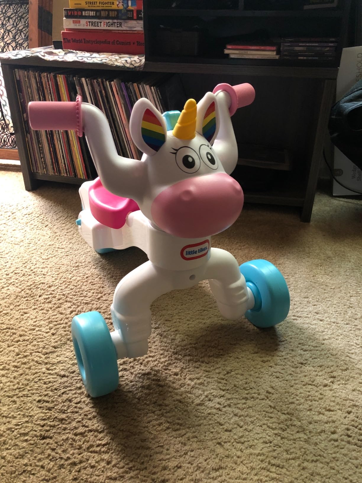 Little Tikes Go & Grow Unicorn Indoor & Outdoor Ride-On Scoot for Preschool Kids Toddlers and Children to Develop Motor Skills for Boys Girls Age 1-3 Years, Large customer photo 1