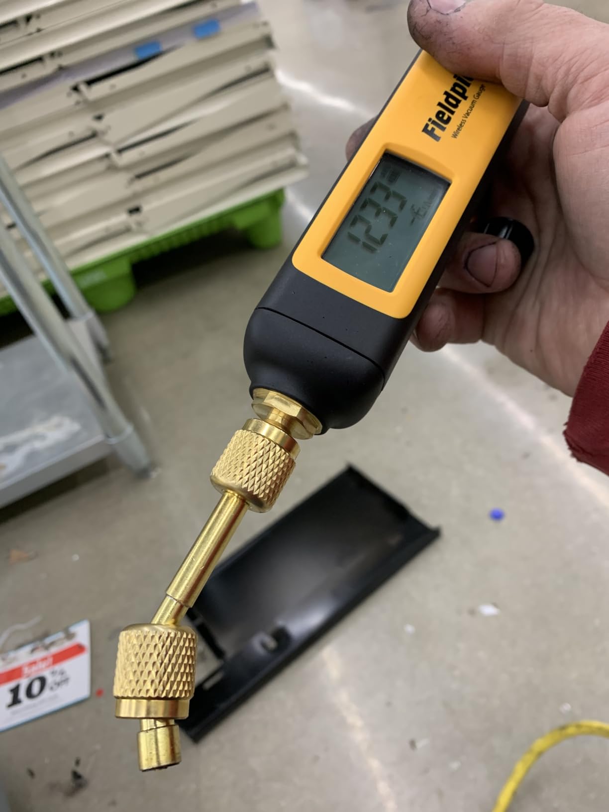 Fieldpiece - HVACR Wireless Vacuum Gauge - MG44 - Quick, Accurate Evacuations & Vacuum Readings - Job Link Compatible Long Range HVAC Tool customer photo 1