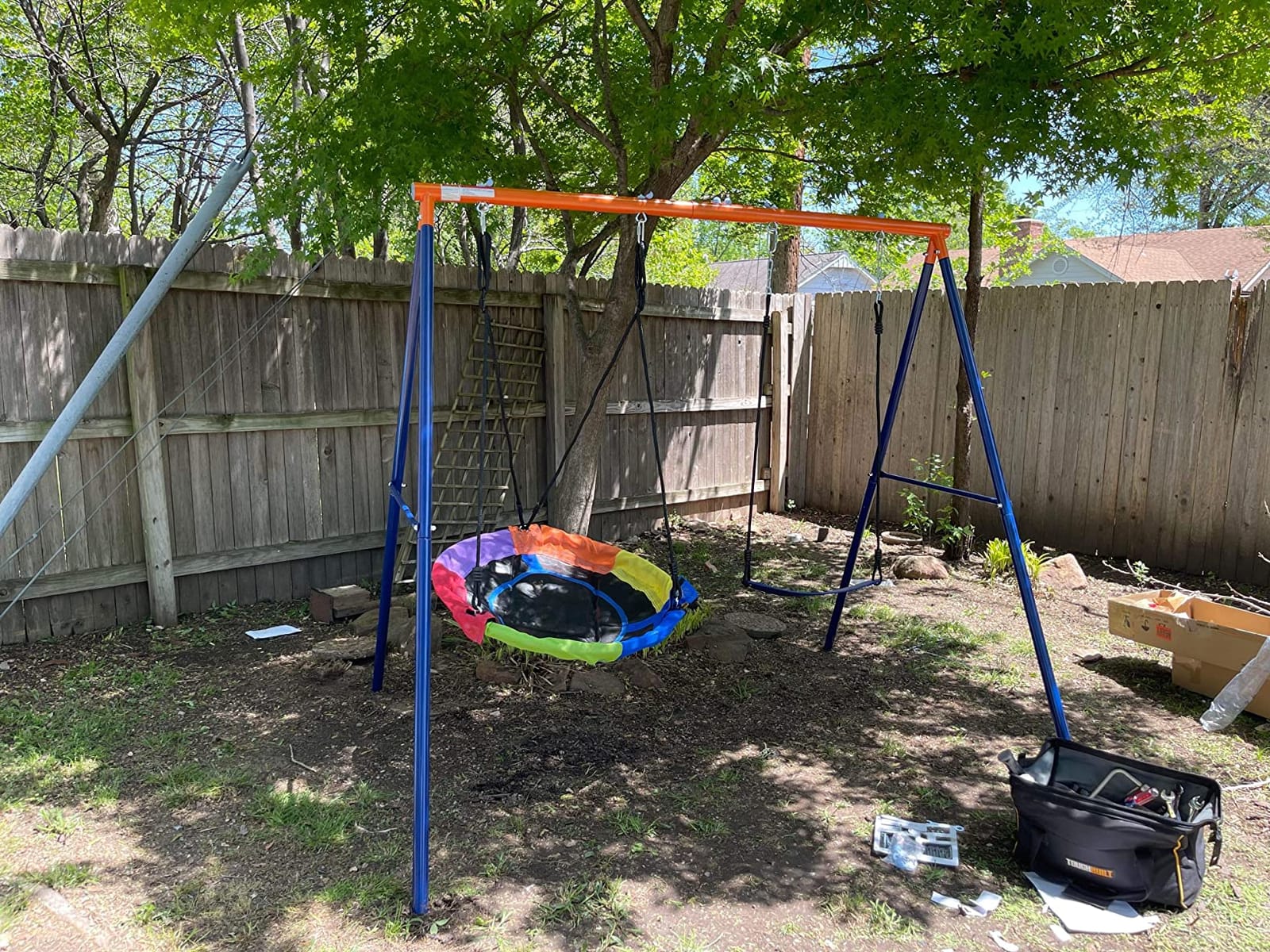 Lunafun Swing Sets for Backyard, 440lbs Swing Set with Heavy-Duty A-Frame Metal Stand, 1 Saucer Swing Seat & 1 Belt Swings Seat customer photo 1