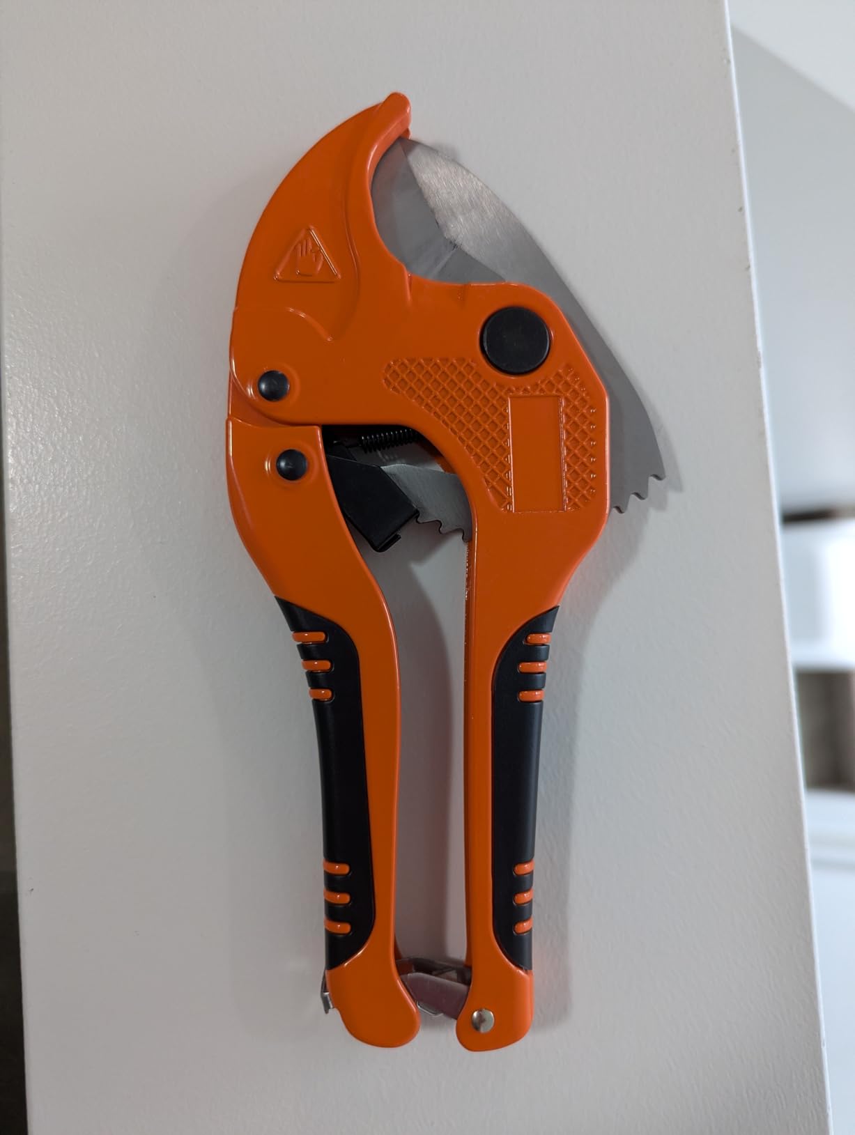 Bates PVC Pipe Cutter, Cuts up to 1-5/8