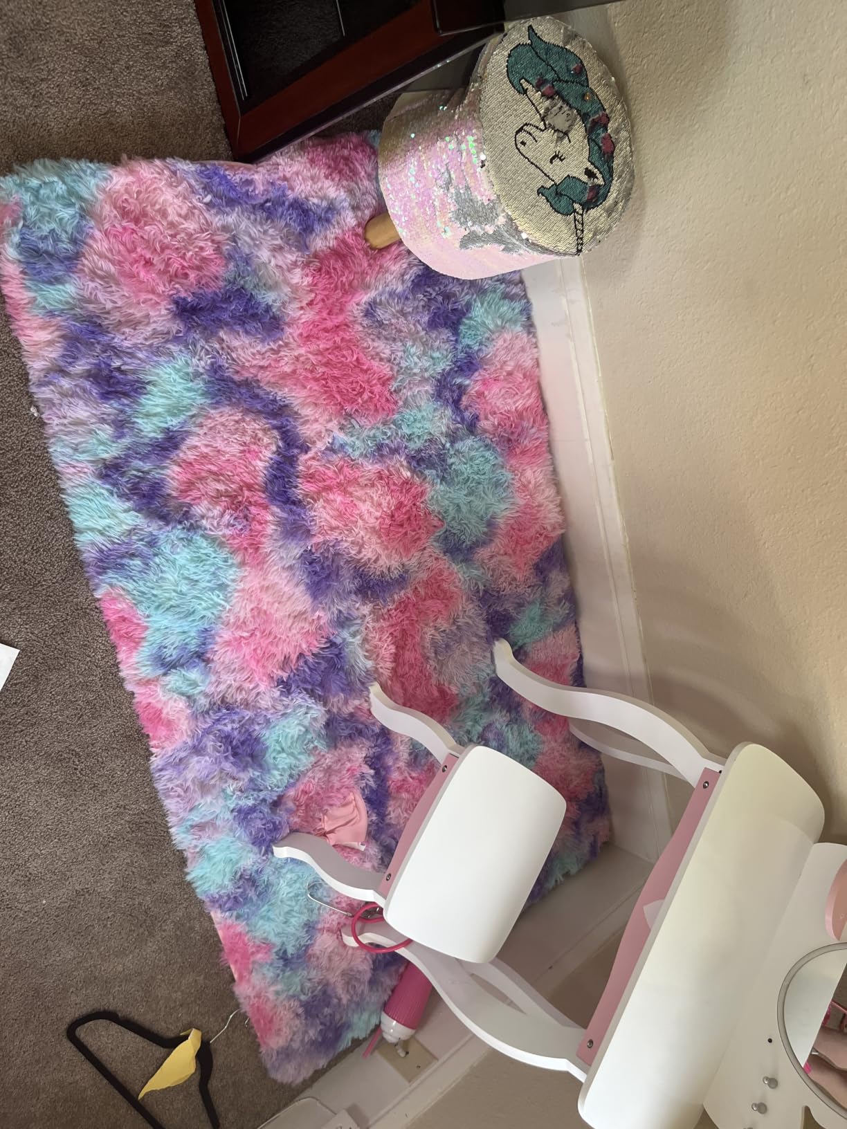 AROGAN Soft Rainbow Area Rug, Fluffy Hot Pink Girls Rug, 3x5 Feet customer photo 1
