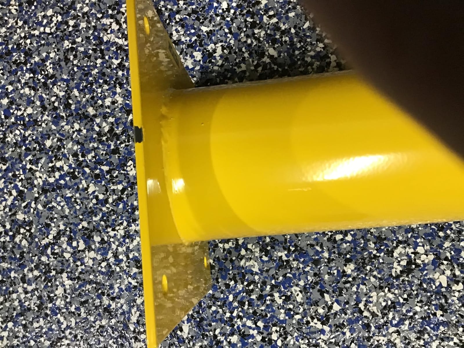 VEVOR Safety Bollard, 36 Inch Height Bollard Post, 4.5 Inch Diameter Steel Pipe Safety Bollard Post, Yellow Steel Bollard, Steel Safety Bollard with 8 Anchor Bolts, Perfect for Traffic-Sensitive Area customer photo 2