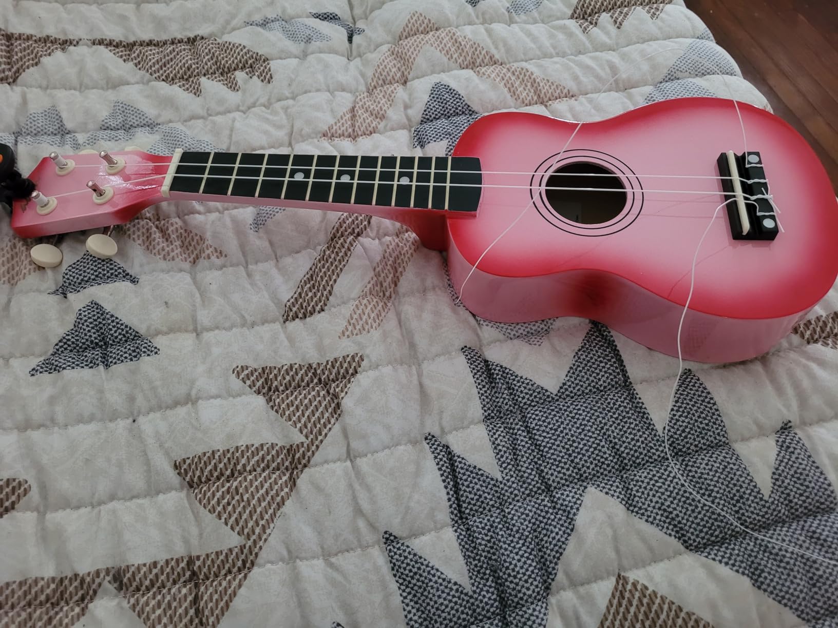 ADM Ukulele for Beginners Hawaiian Wood Ukelele Kit for Kids Adult Student Starter Professional Ukalelee Pack Bundle with Free Lessons Gig Bag Strap Nylon String Tuner (Sunset, 21 Inch) customer photo 2