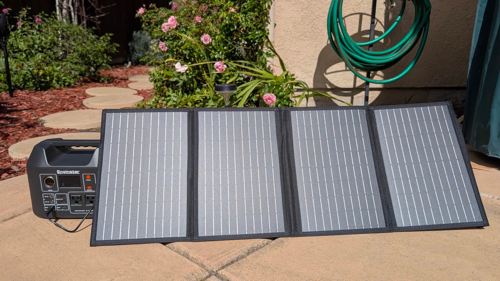 EnginStar Solar Generator, 300W Portable Power Station, 296Wh Lithium Battery Backup w/Two 110V Pure Sine Wave AC Outlet for Camping Road Trip RV, 80000mAh Sufficient Power Supply for Blackout customer photo 1