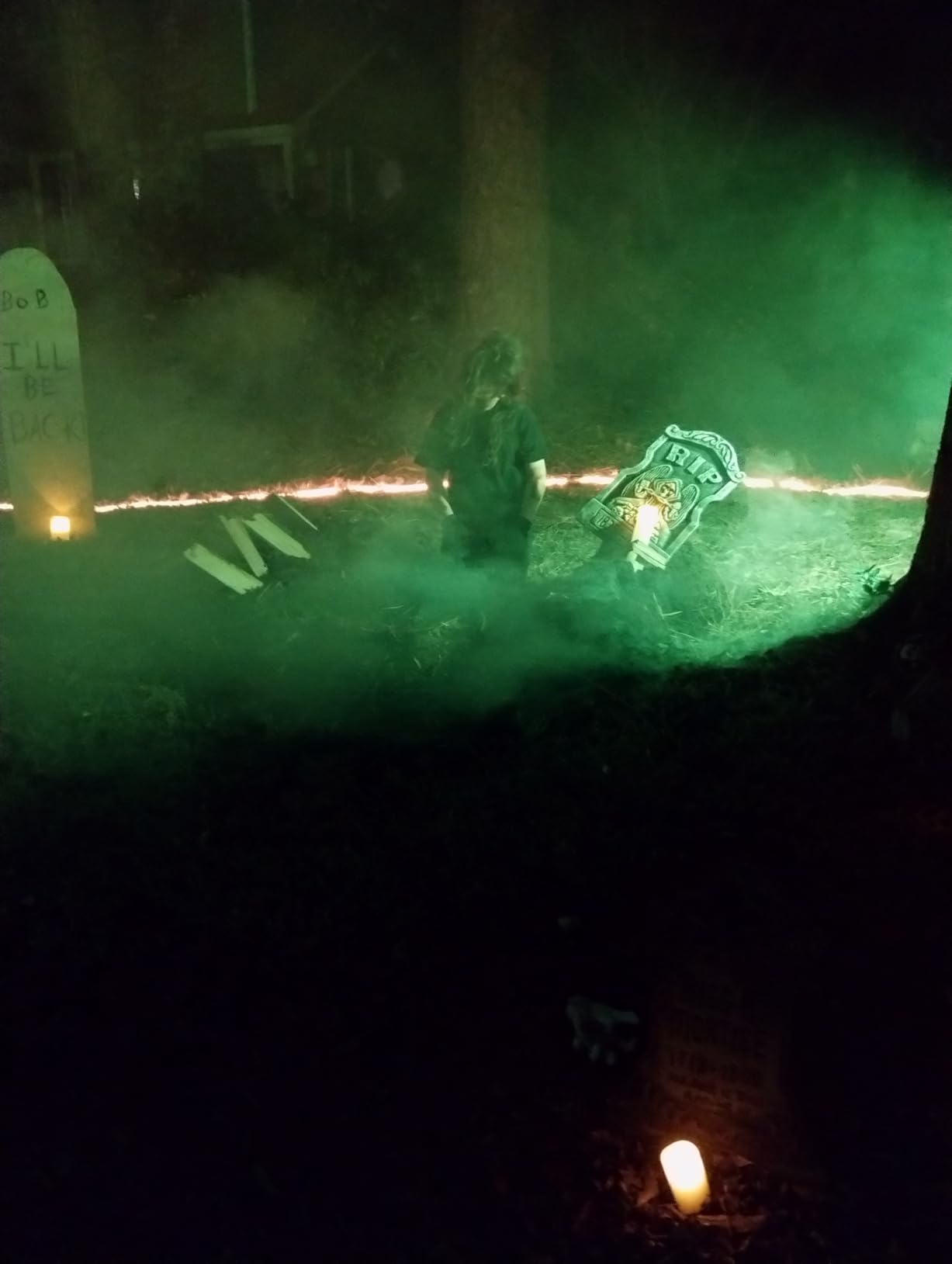 XWSTGEQ 500W Professional Fog Smoke Machine Stage Fogger | 2 Temp Controllers Anti-Overheat, Auto Spray, Manual Control, Non-Toxic Fog for Halloween Party Photography customer photo 1