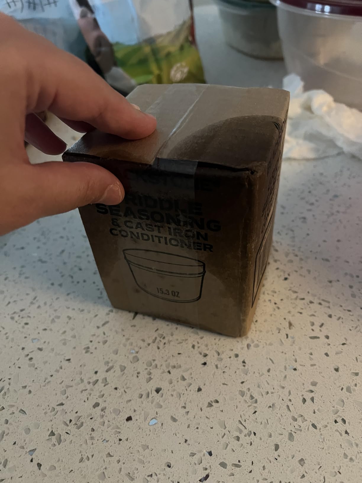 BLACKSTONE® Griddle Seasoning and Cast Iron Conditioner, 15.3oz customer photo 2