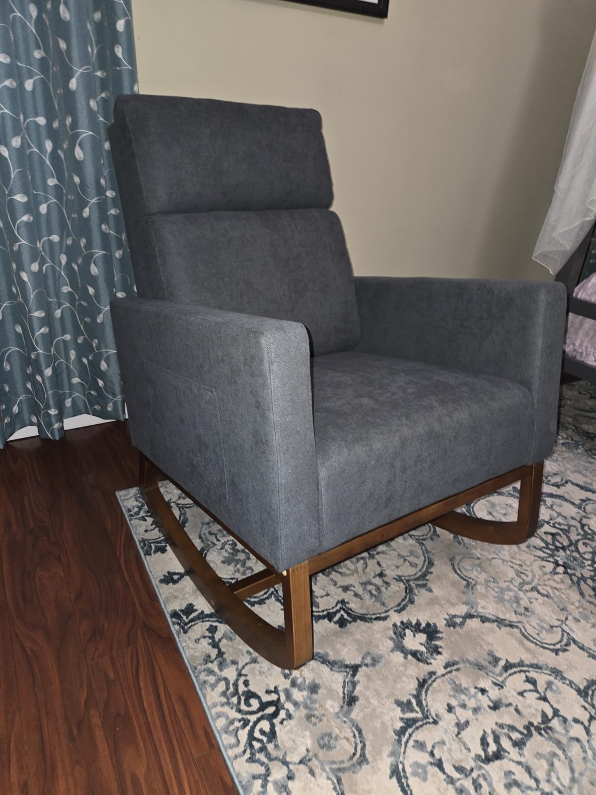 Yaheetech 28in Wide Padded High Back Nursery Rocking Chair, Gray Polyester customer photo 2