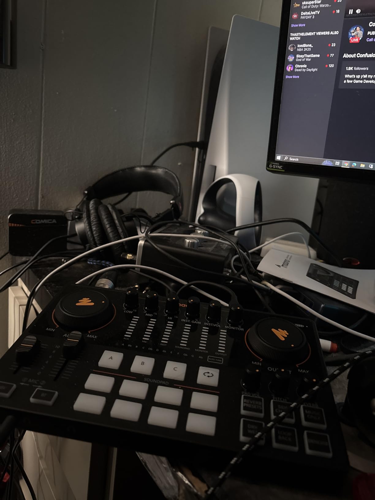 MAONO AME2 Audio Interface Mixer, Podcast Studio Console with XLR Input customer photo 2