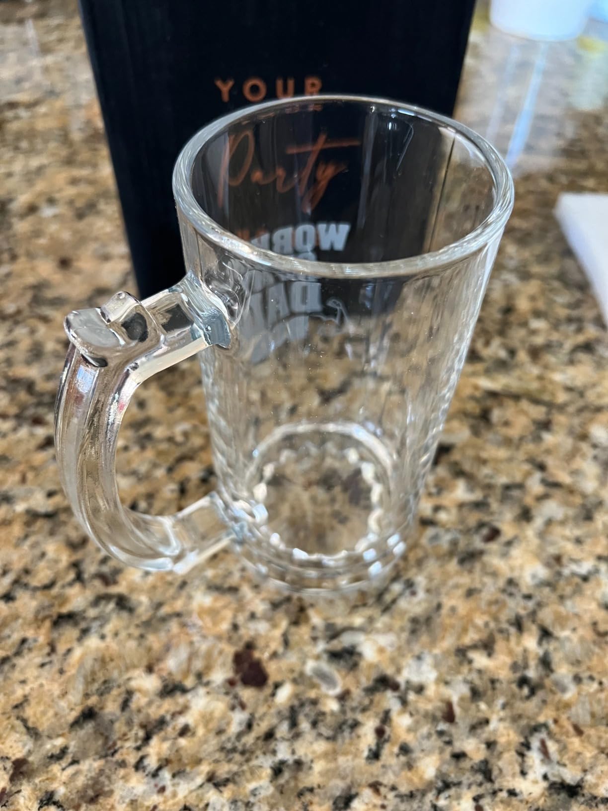 Your Dream Party Shop Daddy's Sippy Cup Beer Glass - 16oz Funny Mug for Dads - Dad to be Gifts - Ideal Glass For Fathers Day - New Dad Gifts First Time - Beer Mugs For Men customer photo 2