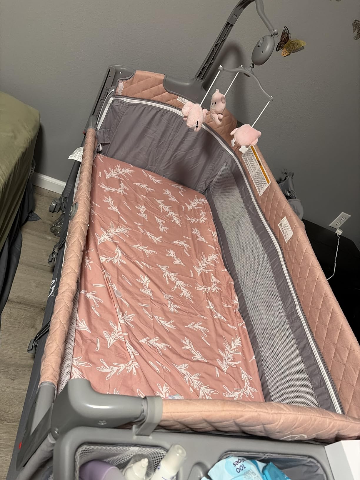 BabyBond Baby Bassinet Bedside Crib, Pack and Play, Diaper Changing Table customer photo 2