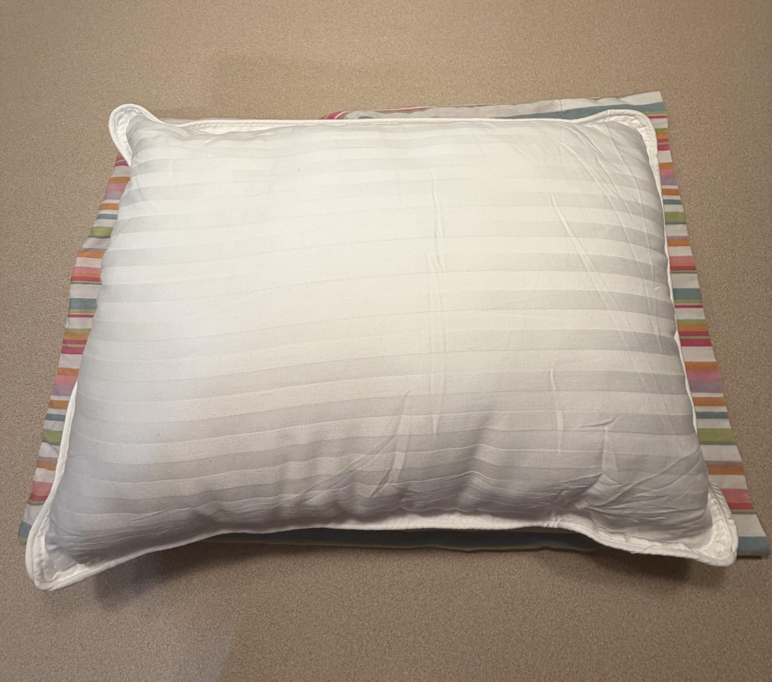 Utopia Bedding Toddler Pillow 2 Pack, Cotton Blend 13x18 Inch, Lavendar customer photo 2