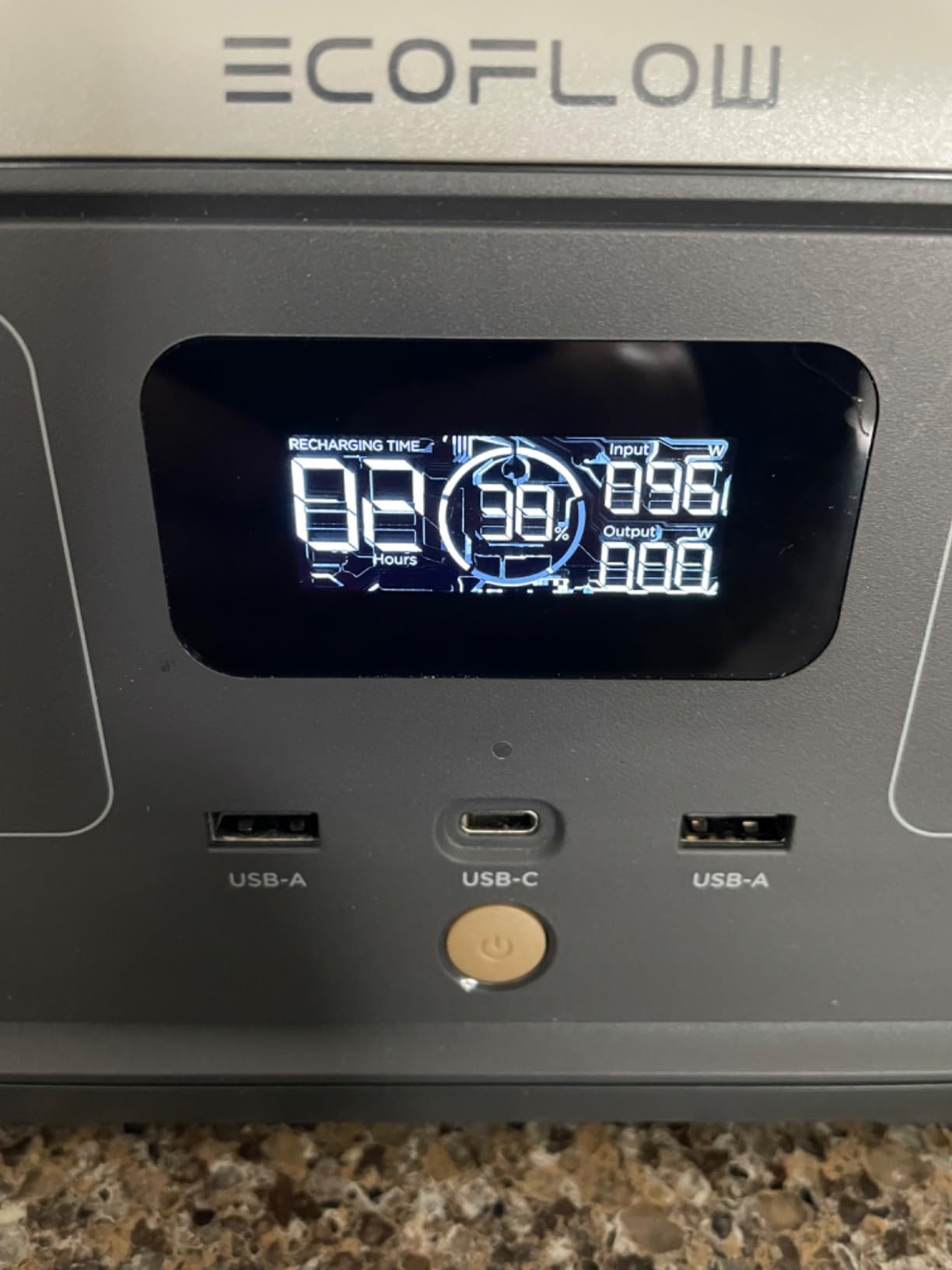 EF ECOFLOW Portable Power Station RIVER 2, 256Wh 300W customer photo 1