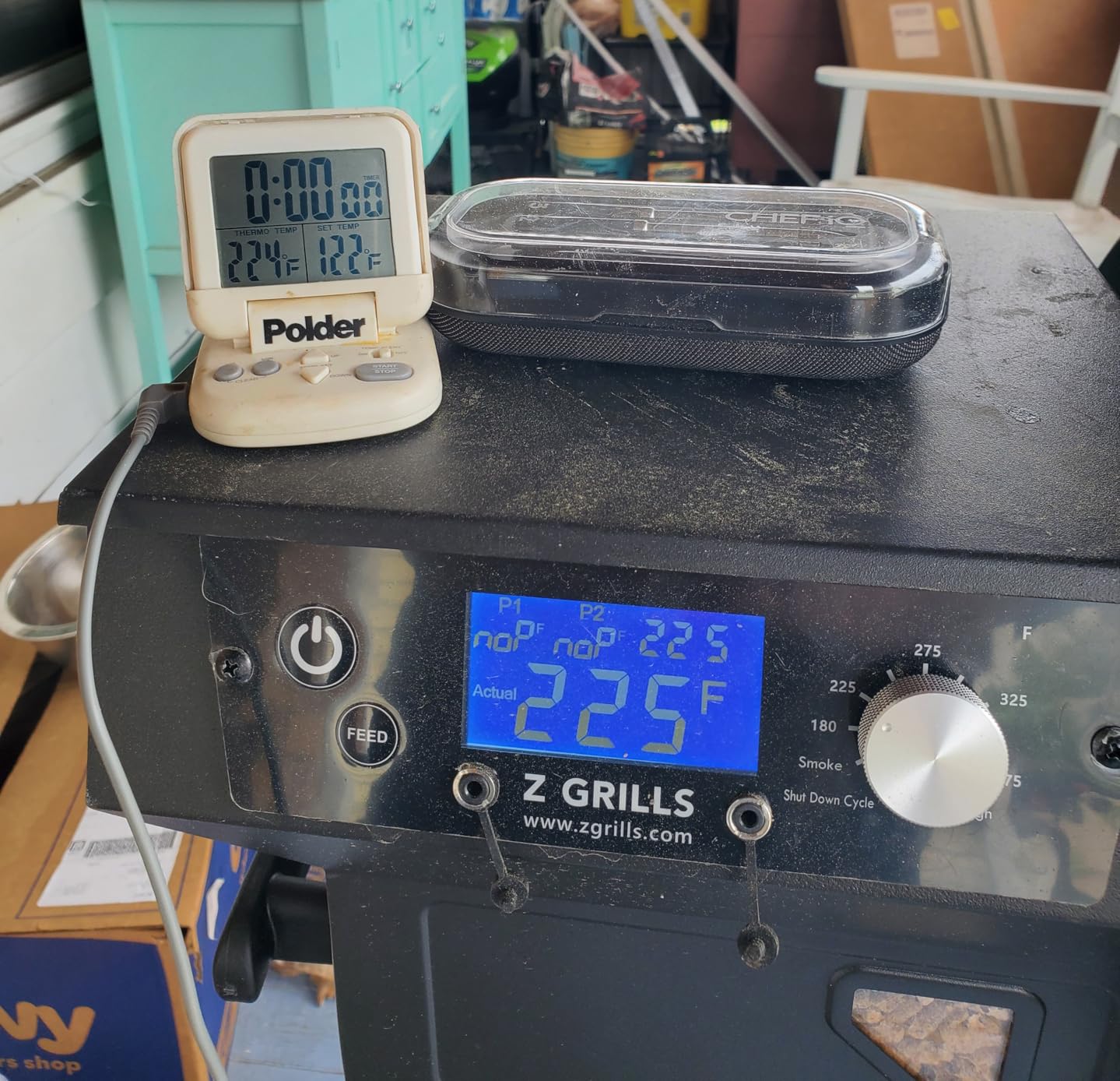Z GRILLS ZPG 550B2 Wood Pellet Smoker, 8 in 1 BBQ Grill with Latest PID Technology LCD Controller, Auto Temperature Control, Meat Probe, 553 sq in Black customer photo 2