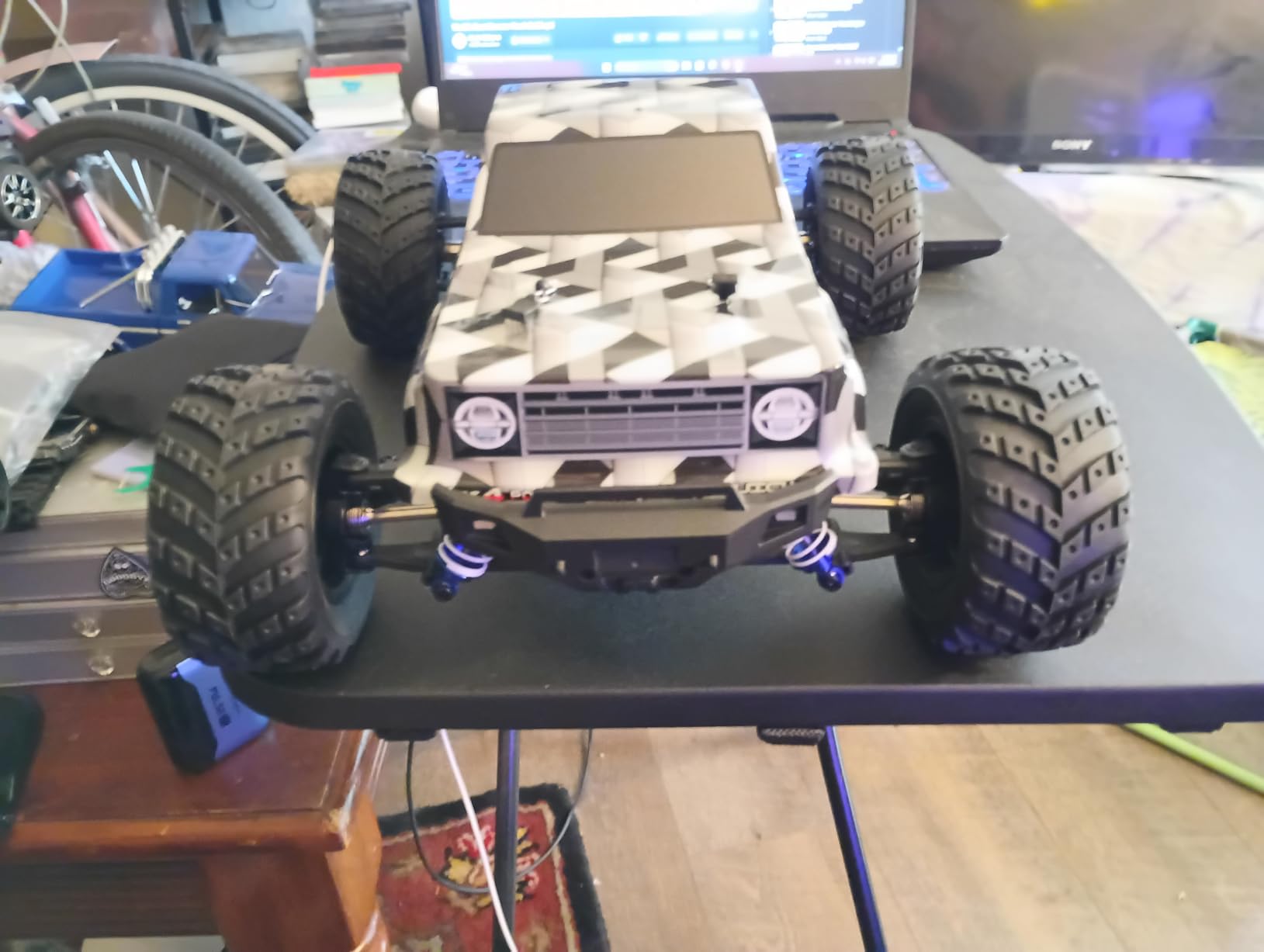 HAIBOXING 903A, 1/12 Scale Brushless RC Cars, 4X4 Off-Road RC Monster Truck customer photo 2