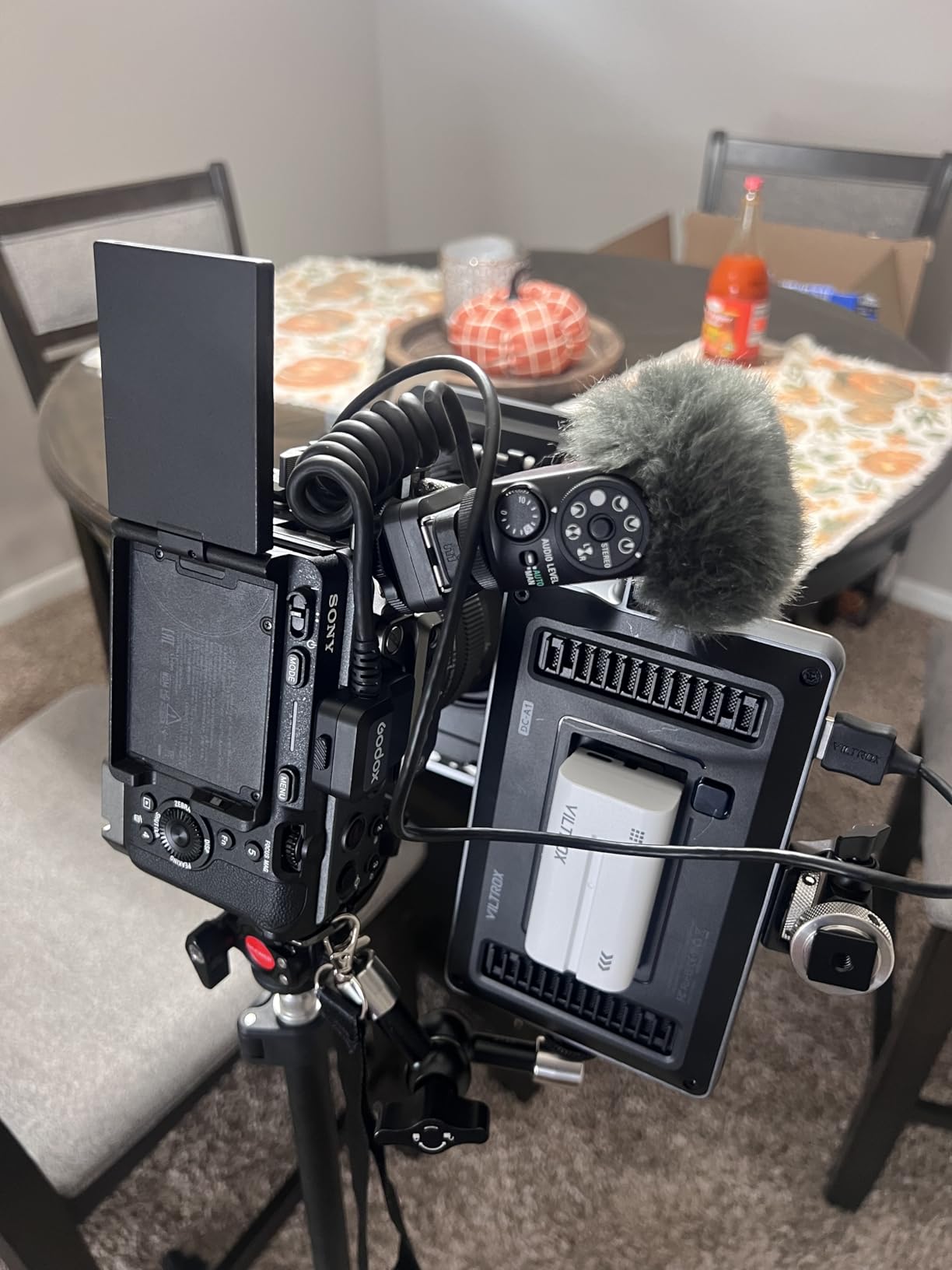 SONY Cinema Line FX30 Super 35 Camera, Gray customer photo 2