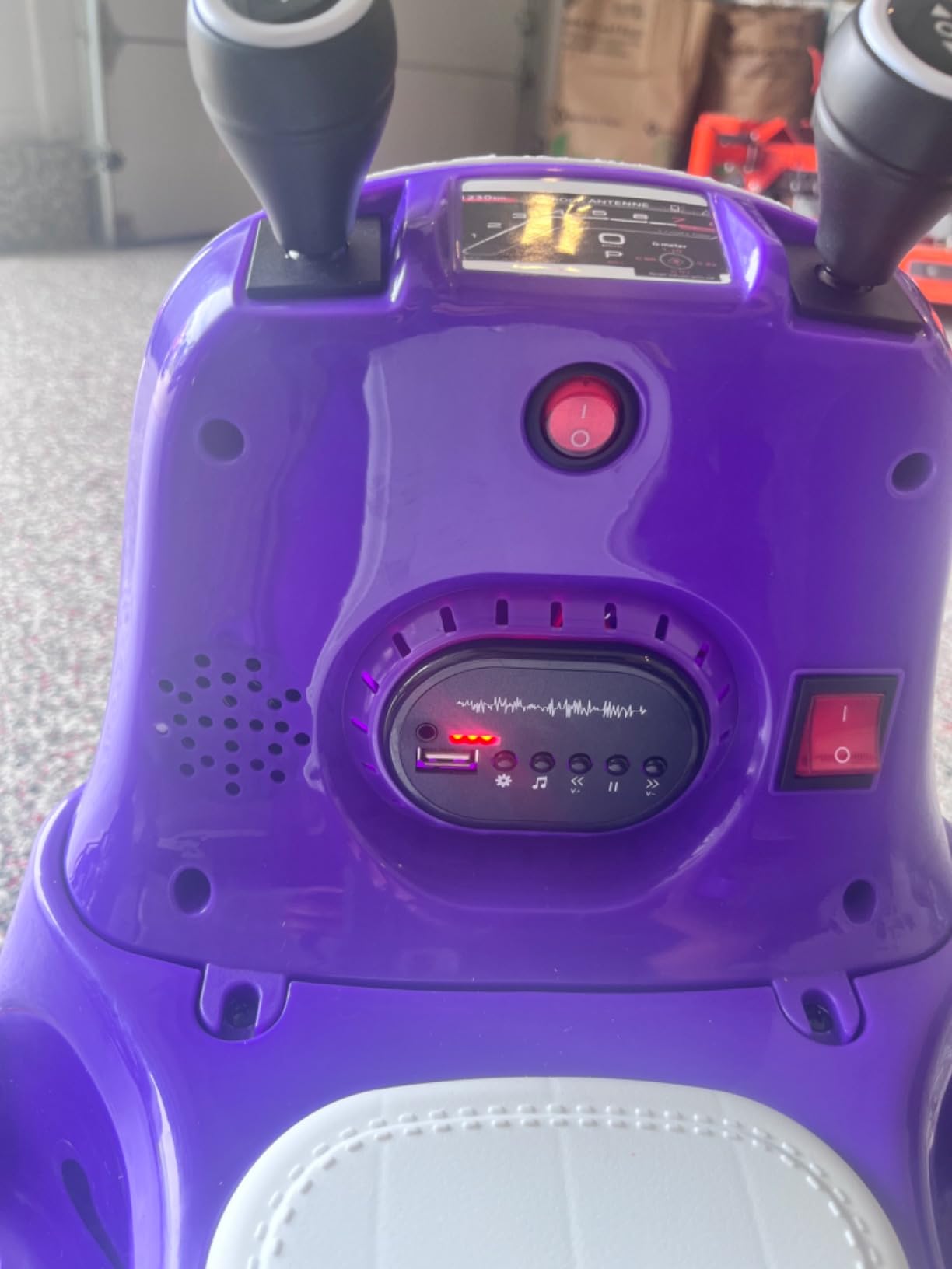 Costzon 12V Kids Ride On Bumper Car w/Dual Joysticks, Remote Control (Red) customer photo 2