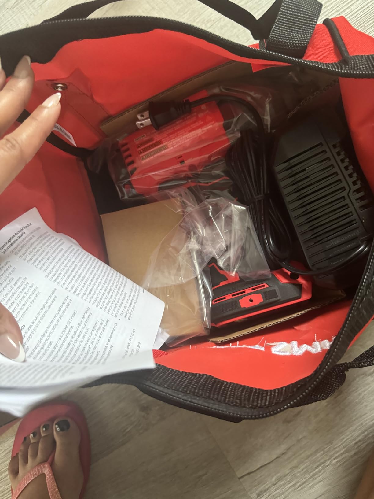 CRAFTSMAN V20 RP Impact Wrench, Cordless, Brushless, High Torque, 1/2 Inch, 4Ah Battery and Charger Included (CMCF940M1) customer photo 2