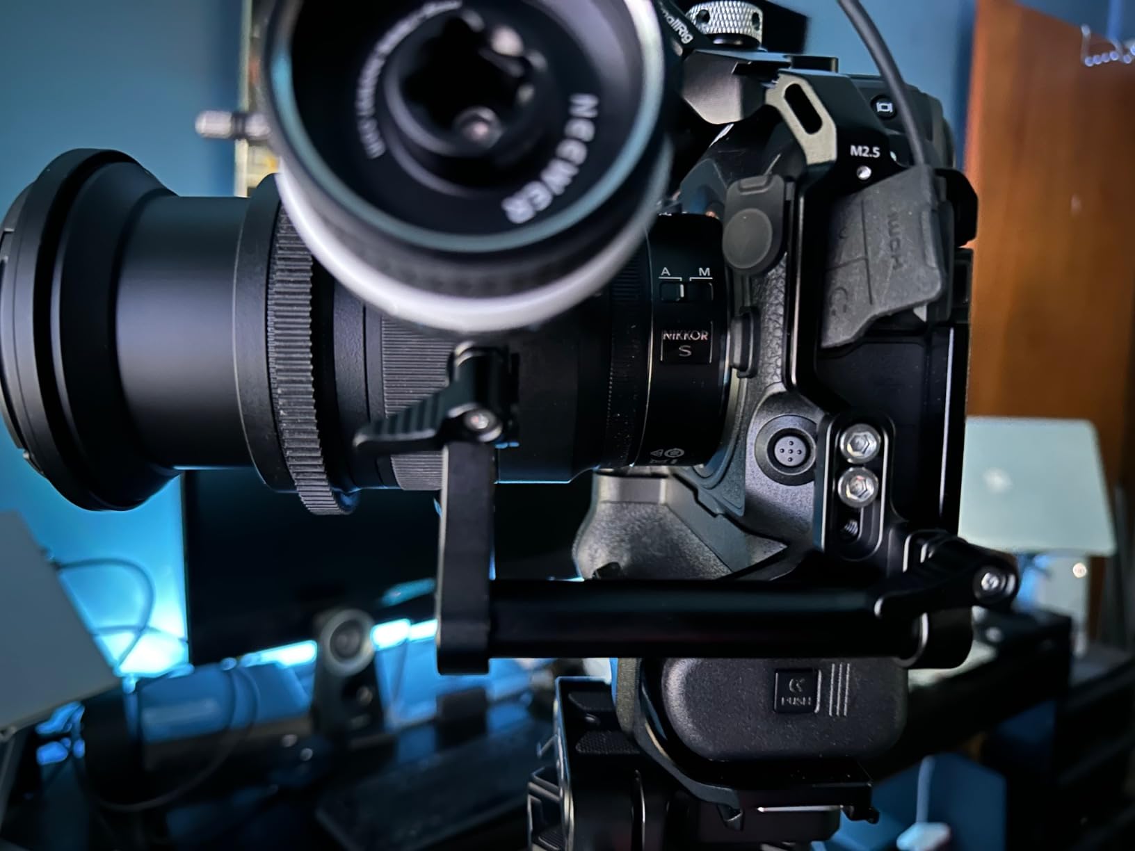 NEEWER Mini Follow Focus with A/B Stops, Lens Gear Ring, 15mm Rod & Rod Clamp for Cinema Camera, DSLR/Mirrorless Camera, Compatible with Lens Diameter Up to 114mm, PG001 (Silver) customer photo 1