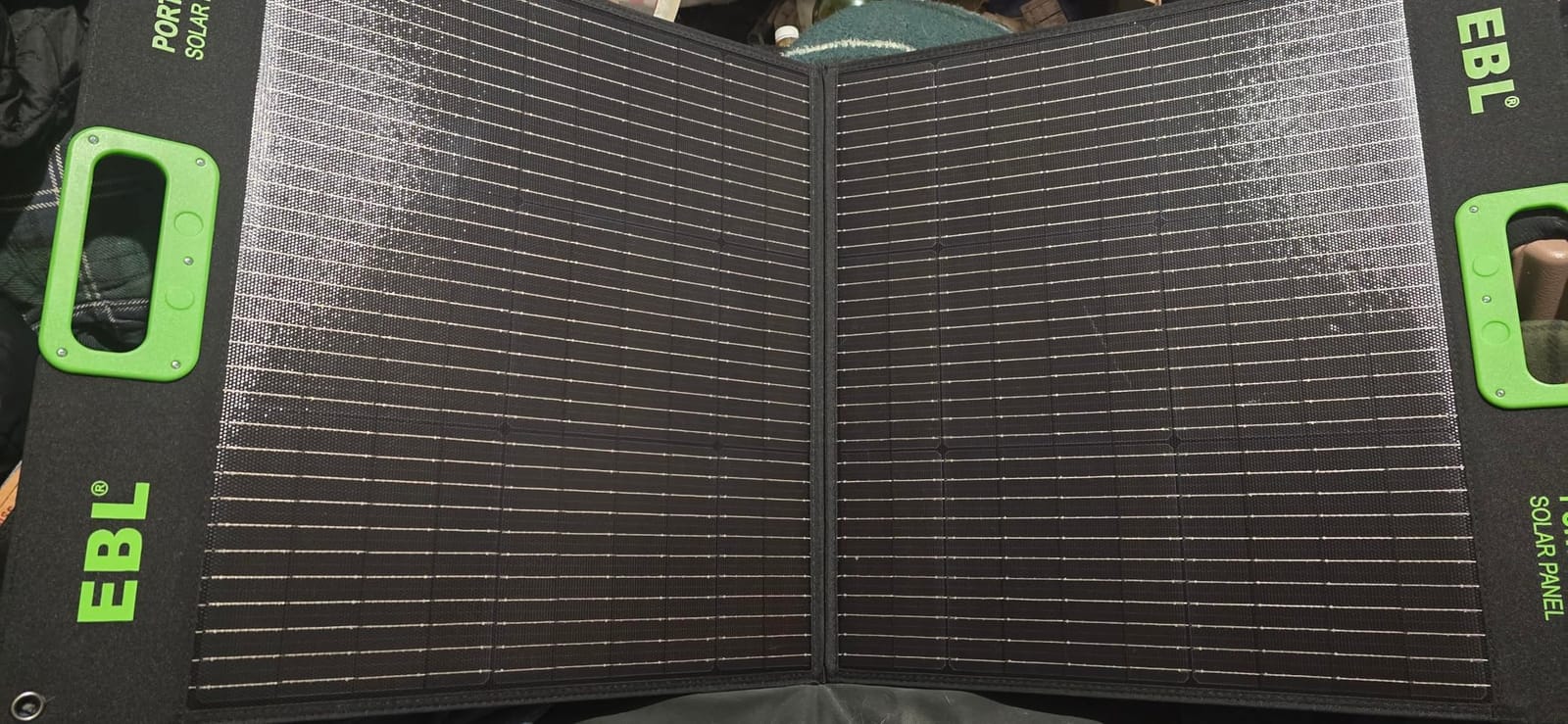 EBL 200W Portable Solar Panel for Power Station, Foldable IP65 Waterproof customer photo 1