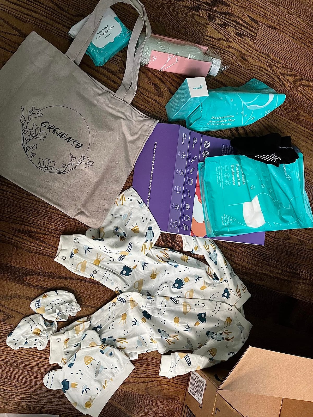 GROWNSY 16pc Postpartum Essentials Recovery Kit for Mom & Baby, Purple customer photo 1