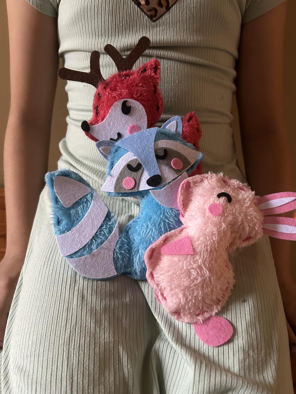 KRAFUN Puppy & Kitten Sewing Kit for Kids Ages 6+ | 8 Dolls customer photo 1