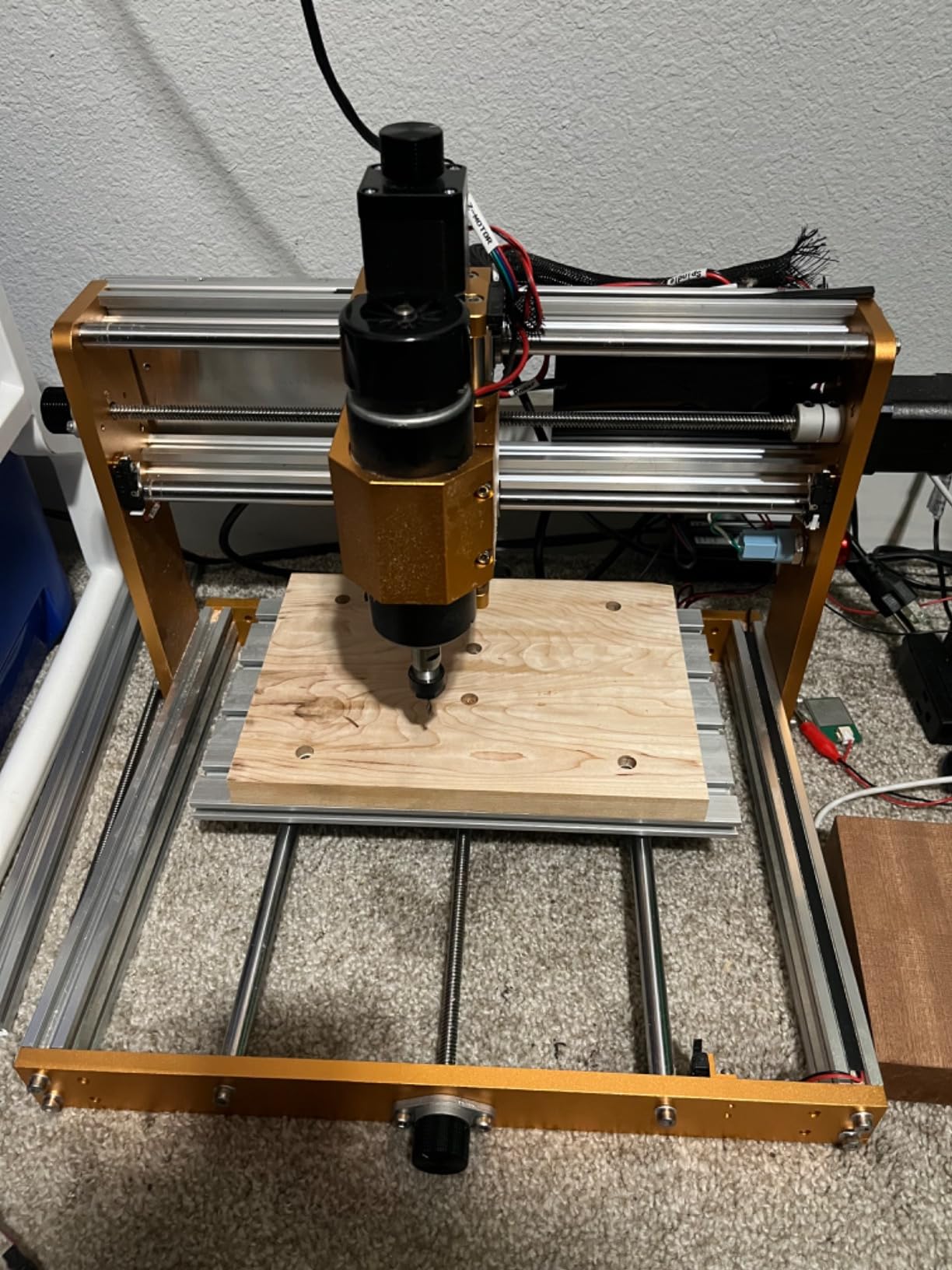 LUNYEE 3018 PRO MAX CNC Machine 500W All-Metal CNC Router Machine 3 Axis Limit Switches & Emergency-Stop with GRBL Offline Control for Cutting Wood Acrylic MDF Plastic, Working Area: 300 x 180 x 80mm customer photo 1