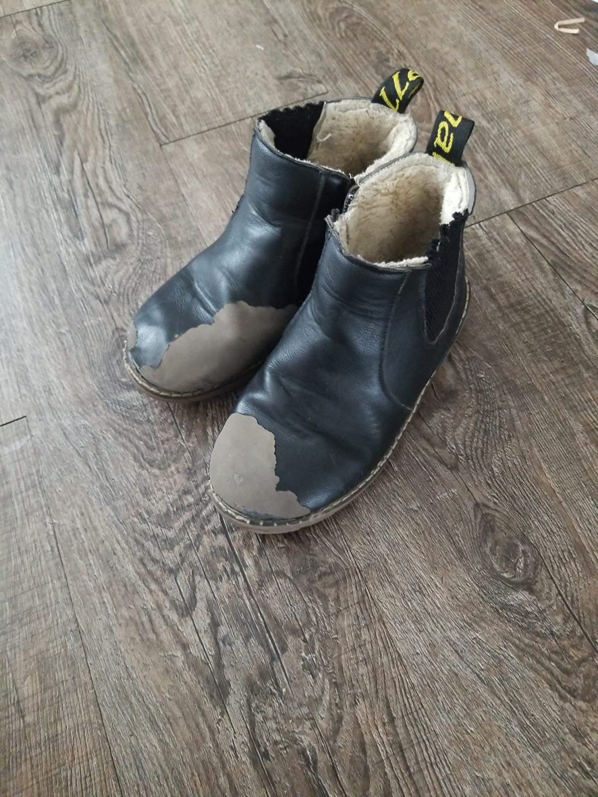 DADAWEN Boys Girls Waterproof Outdoor Side Zipper Comfort Chelsea Ankle Boots Combat Ankle Booties (Toddlers/Little Kids/Big Kids) customer photo 1
