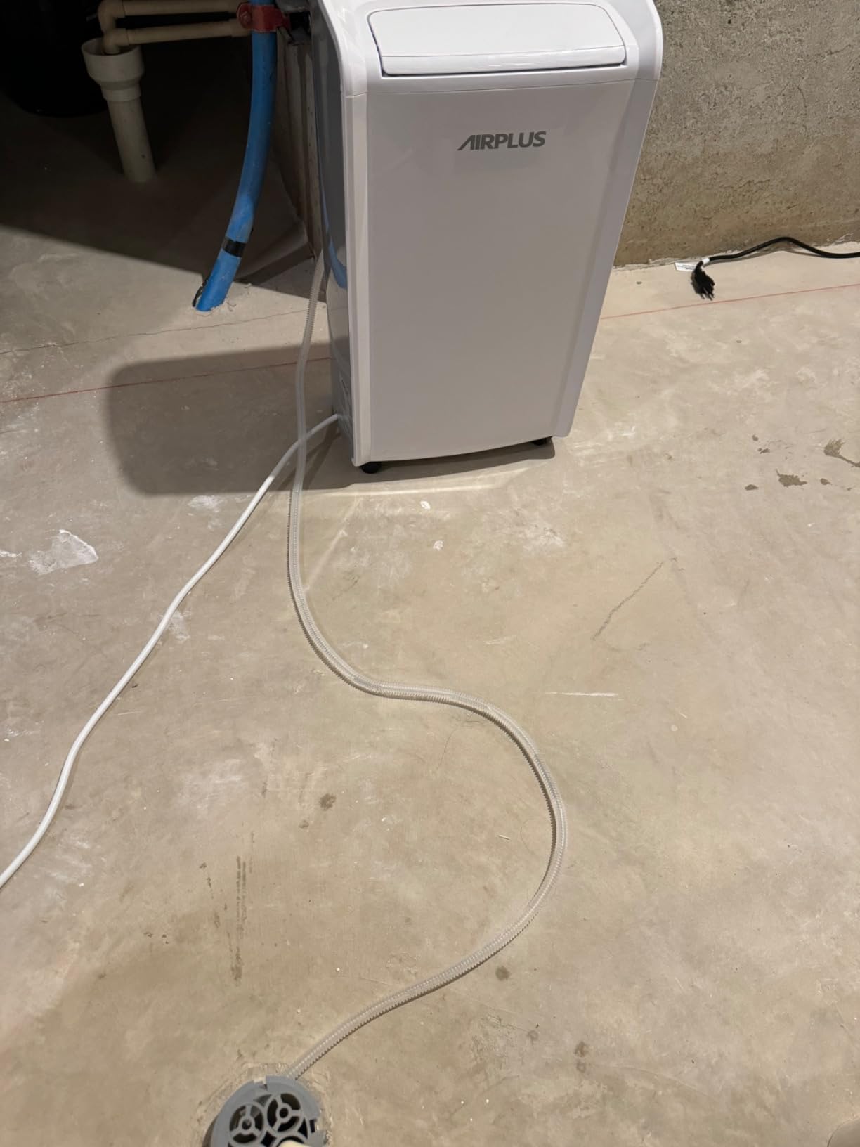 AIRPLUS 70 Pint Dehumidifier with Drain Hose, 4500 Sq.Ft for Basement customer photo 2