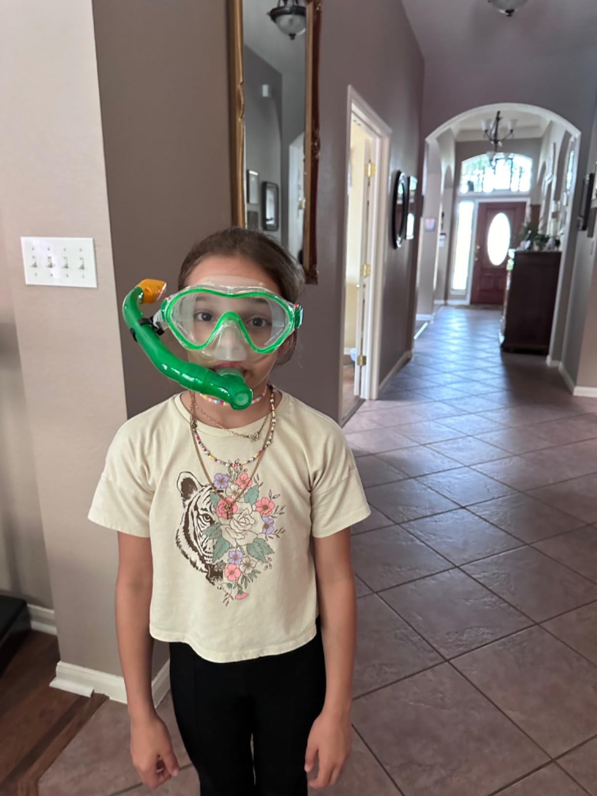 UPhitnis Kids Dry Top Snorkel Set, Diving Mask Snorkeling Gear for Age 4-14 customer photo 1
