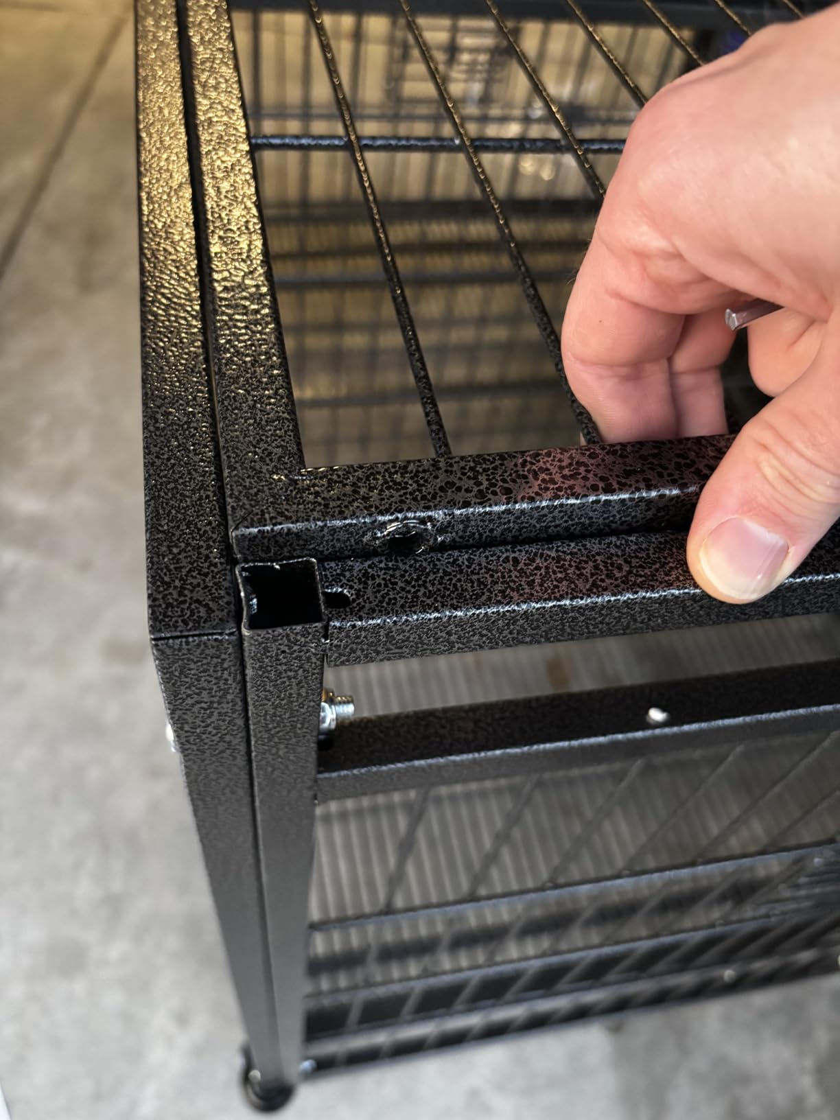Yaheetech Stackable Dog Crate with Divider 42.5
