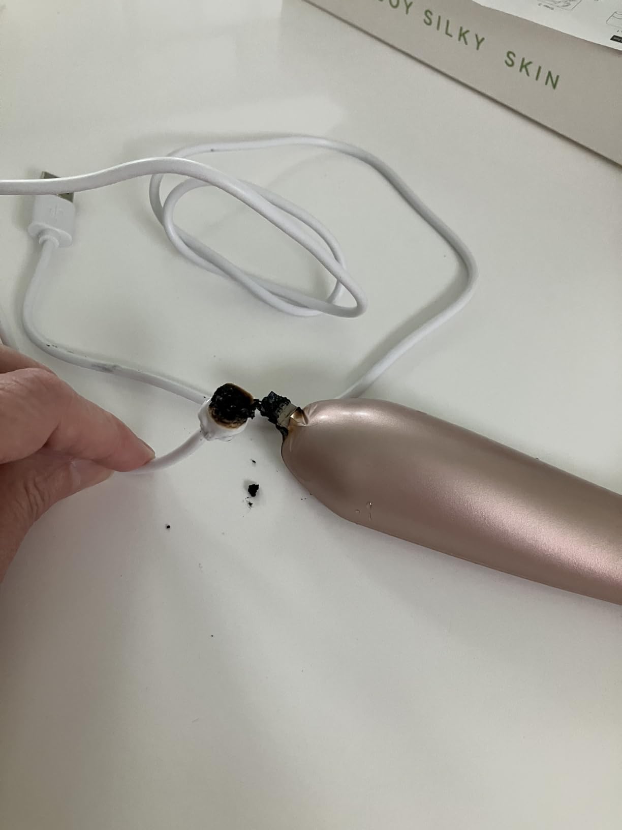NEWDERMO Microdermabrasion Machine Pro, Large Diamond Electric Microdermabrasion Wand Tool With 3 Levels Frequency customer photo 1