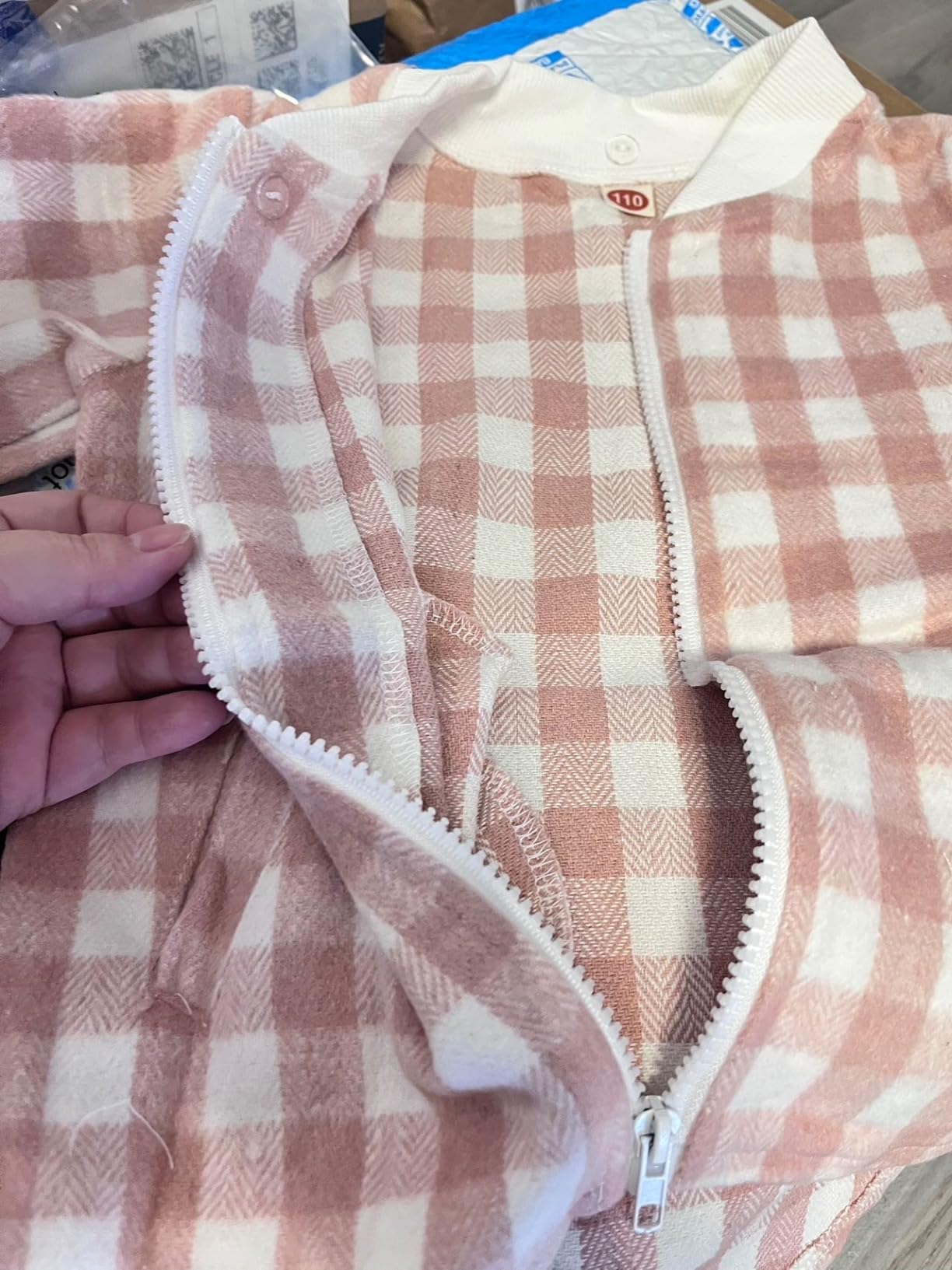 Douhoow Toddler Baby Plaid Jacket Baby Boy GIrl Flannel Hoodies Zip Up Hooded Fall Winter Outerwear Coat customer photo 2