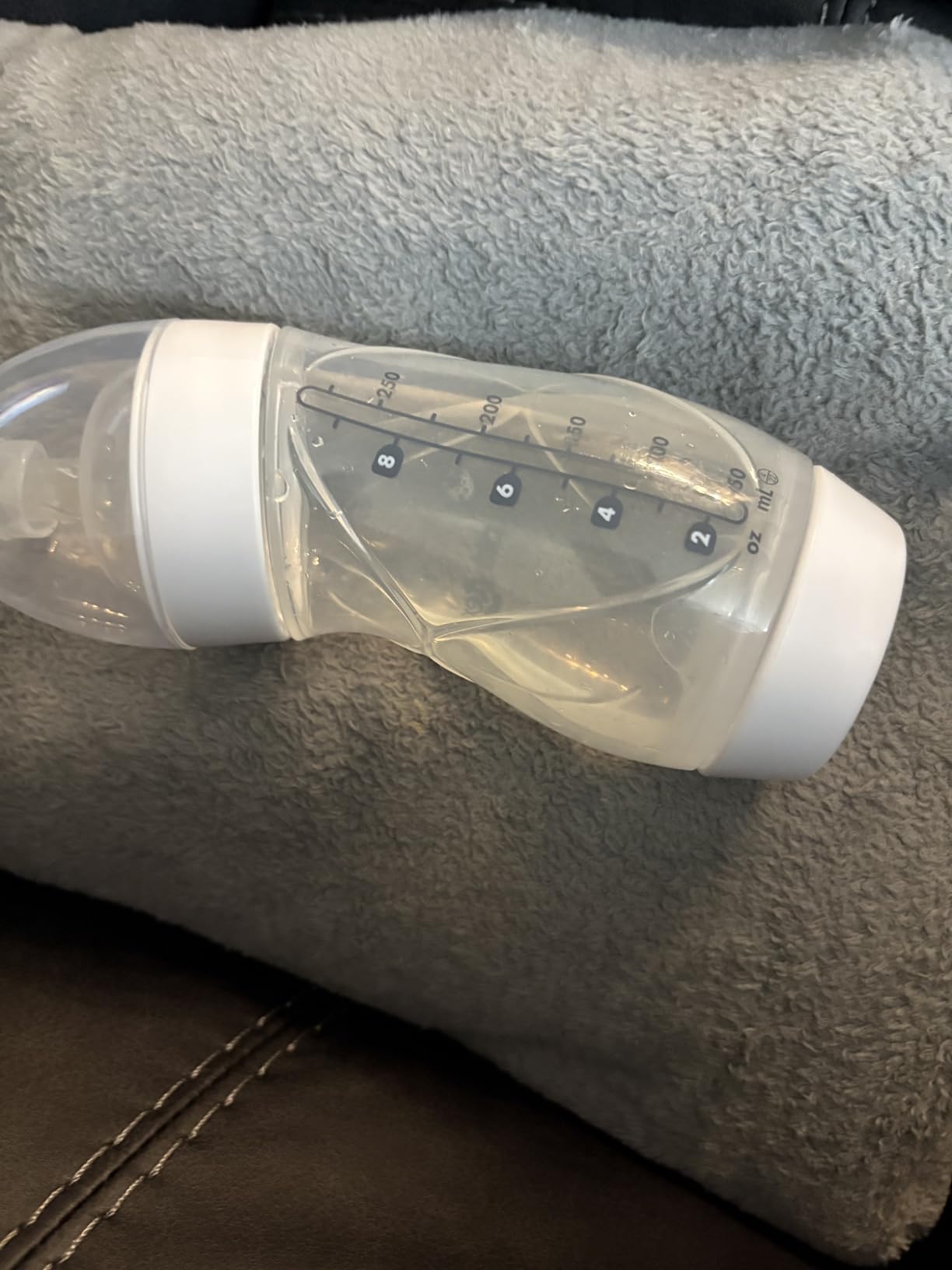 Playtex Baby VentAire Complete Tummy Comfort Baby Bottle, 9 Oz (3 Count), Anti-Colic & Anti-Reflux Bottles for Newborn and Breastfeeding Babies, Feeding Essentials customer photo 1