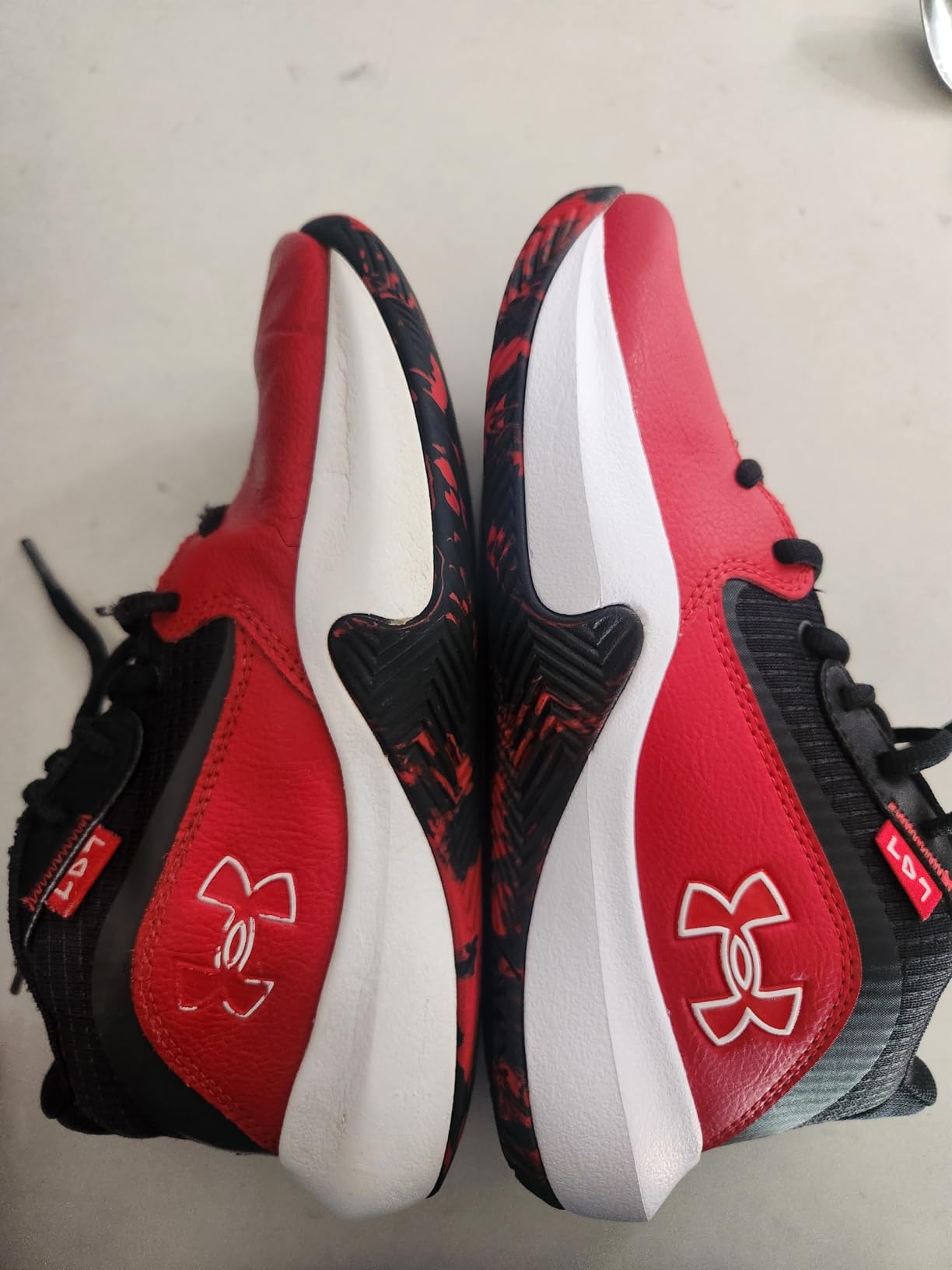 Under Armour Kids' Grade School Lockdown 7 customer photo 2