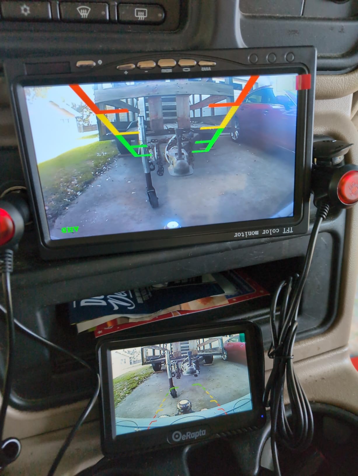 eRapta Wireless Backup Camera with 7” DVR Monitor for Trucks, 2 Channels customer photo 1