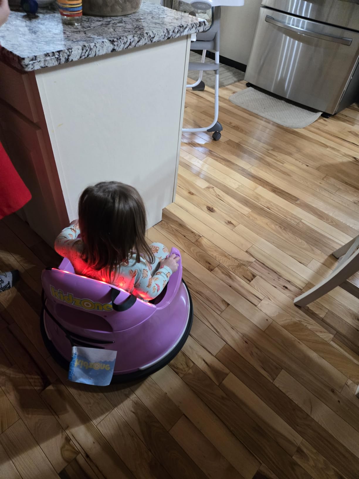Kidzone Smart Electric Bumper Car Ride On for Toddlers Ages 1.5-6, Pink customer photo 1