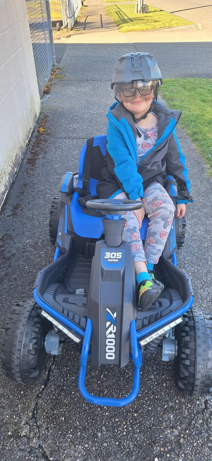 ANPABO 24V 4x4 Ride On Toys for Big Kids 3-12, 5Mph & Adjustable Wide Seat customer photo 1