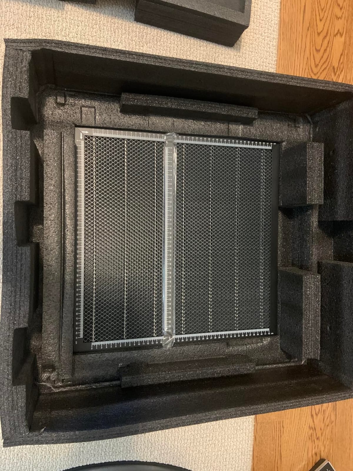 Genmitsu L8 Laser Engraver, 20W 20000mW Laser Cutter with Acrylic Enclosure customer photo 1