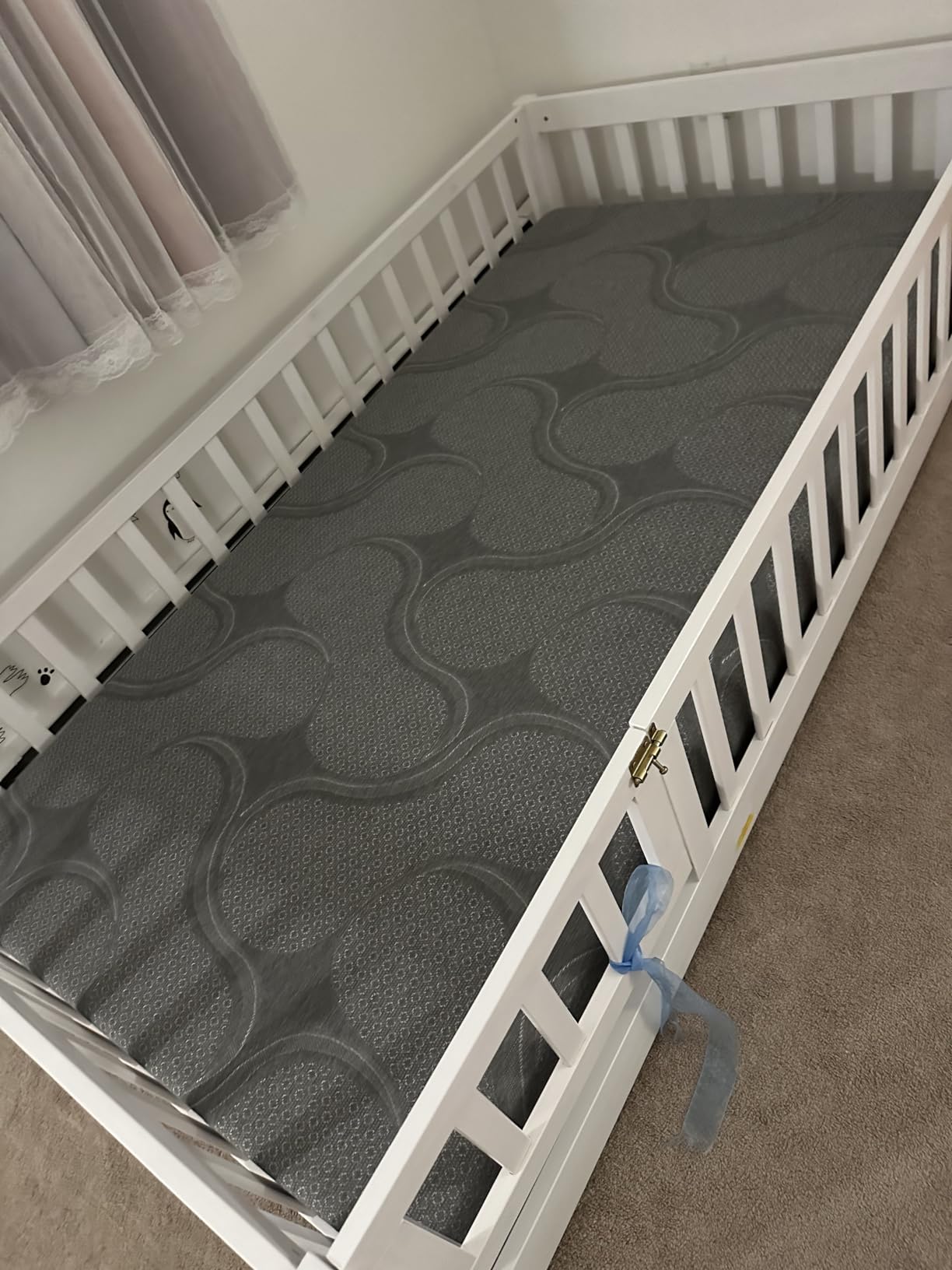 Delta Children Snooze 6 inch Memory Foam Mattress, Full customer photo 1