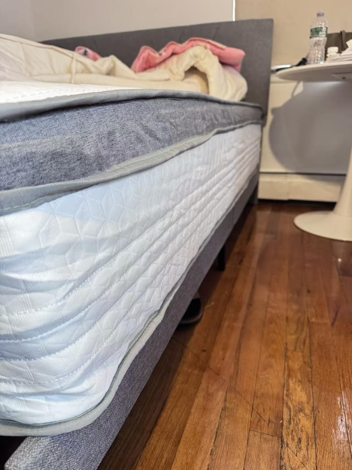 Novilla Twin Size Mattress, 10 Inch Hybrid Mattress in a Box, Comfort Sleep|Pocket Innerspring Pillow Top Mattresses for Motion Isolation, Pressure Relief & Edge Support, Medium Firm, CertiPUR-US customer photo 1