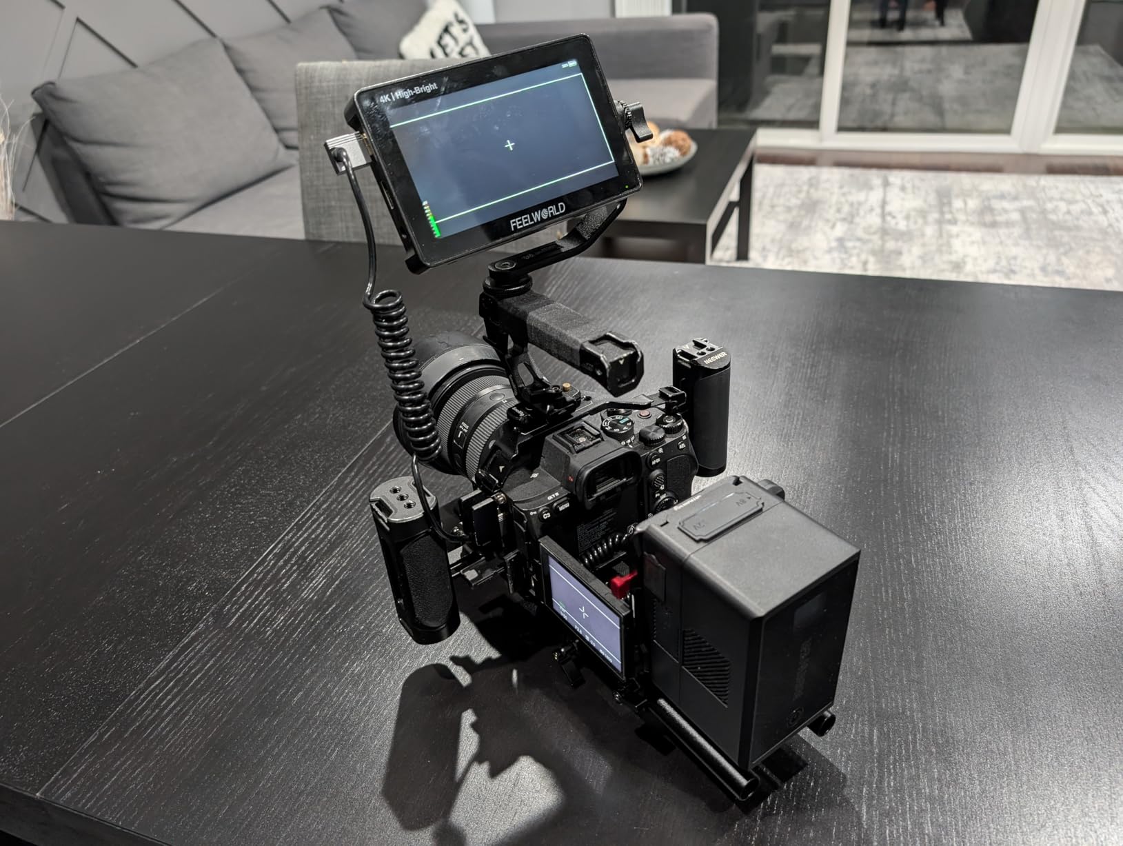 NEEWER V Mount Battery PS150E with 100W PD USB C Fast Charging, 10350mAh | 150Wh 14.54V, D Tap, USB C, USB A, BP, Dual DC Ports, OLED Screen, V Lock Battery for Camera Camcorder Monitor Video Light customer photo 1