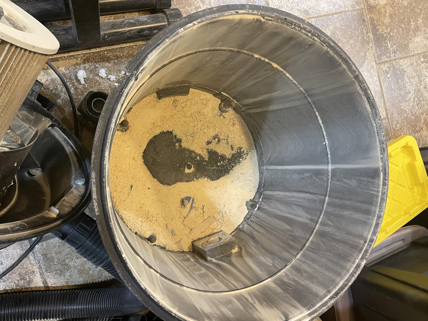 Oneida Dust Deputy Low-Pro Deluxe Lid Dust Separator Kit with Clear 5-Gallon Dust Collection Bucket, 3 ft Hose, 2.5 in Adapter, & Mounted Casters for Shop Wet Dry Vacuums - Made in USA customer photo 2